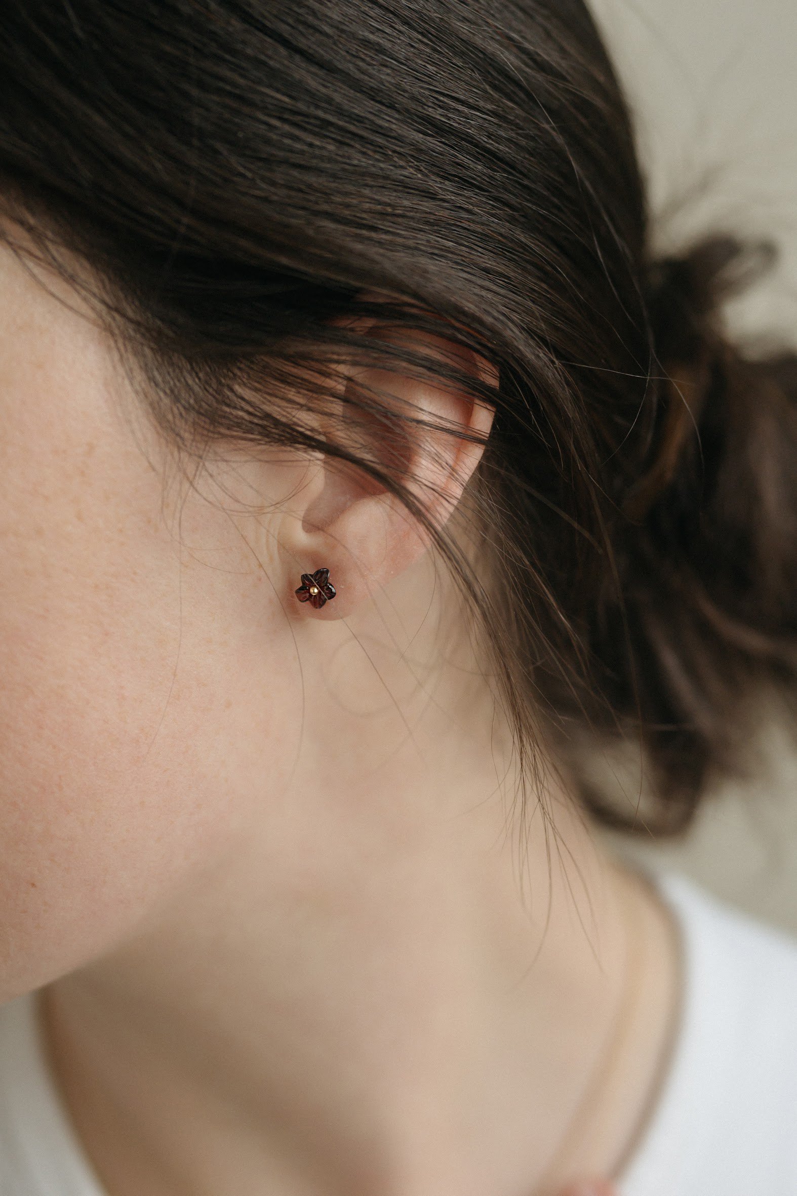 OS_Talia_Petite Fleur Studs 03.jpg