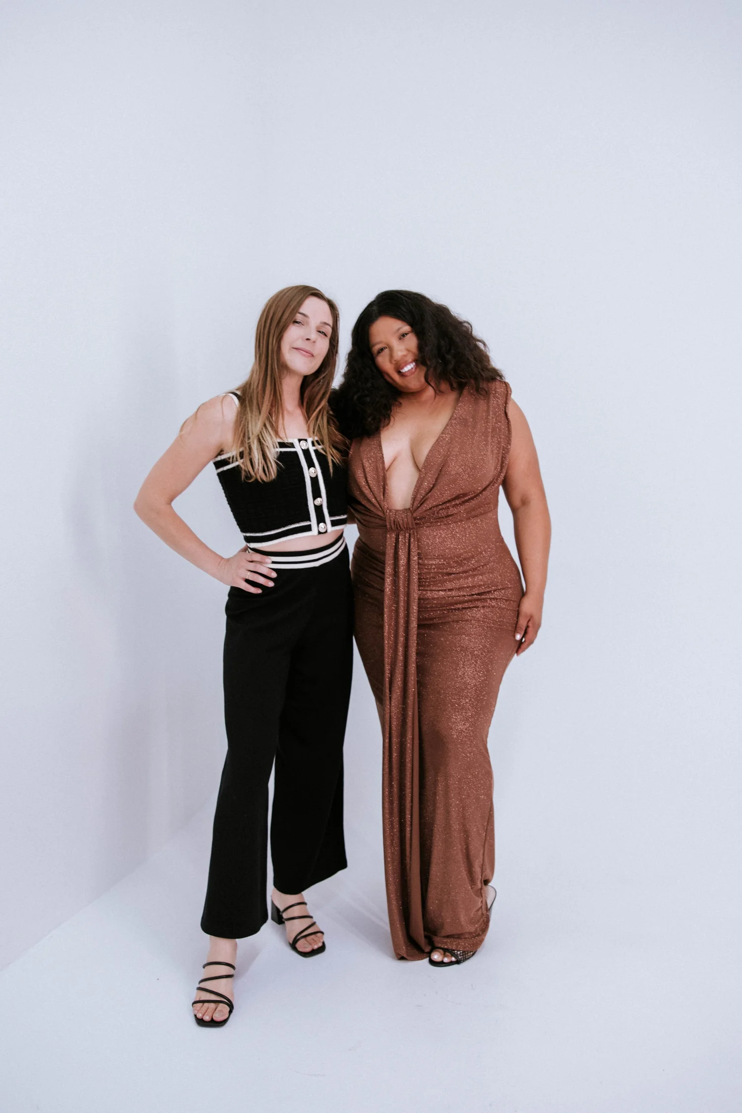 Maddie and Lizz, the Media On The Rise team, standing together