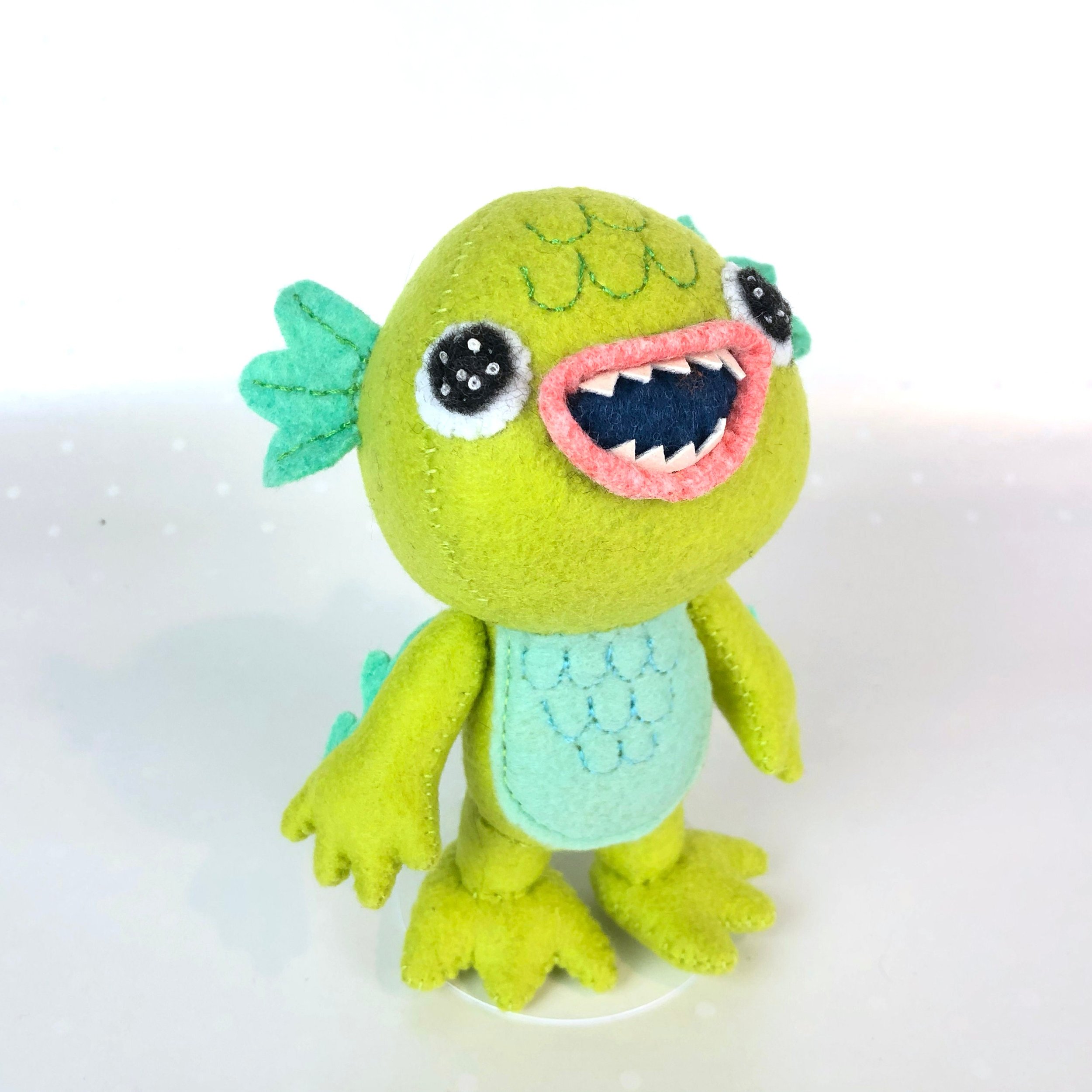 https://i.etsystatic.com/5953282/r/il/0e8fd4/3359958507/il_fullxfull.3359958507_m5s0.jpg