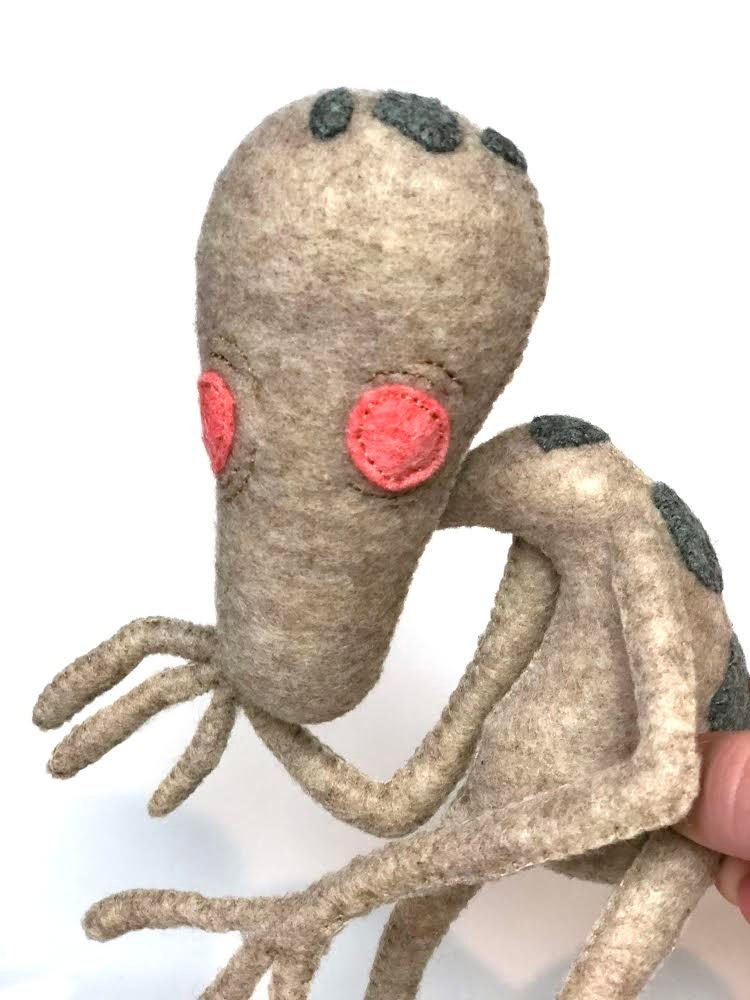https://i.etsystatic.com/5953282/r/il/799503/3021440216/il_fullxfull.3021440216_sdre.jpg
