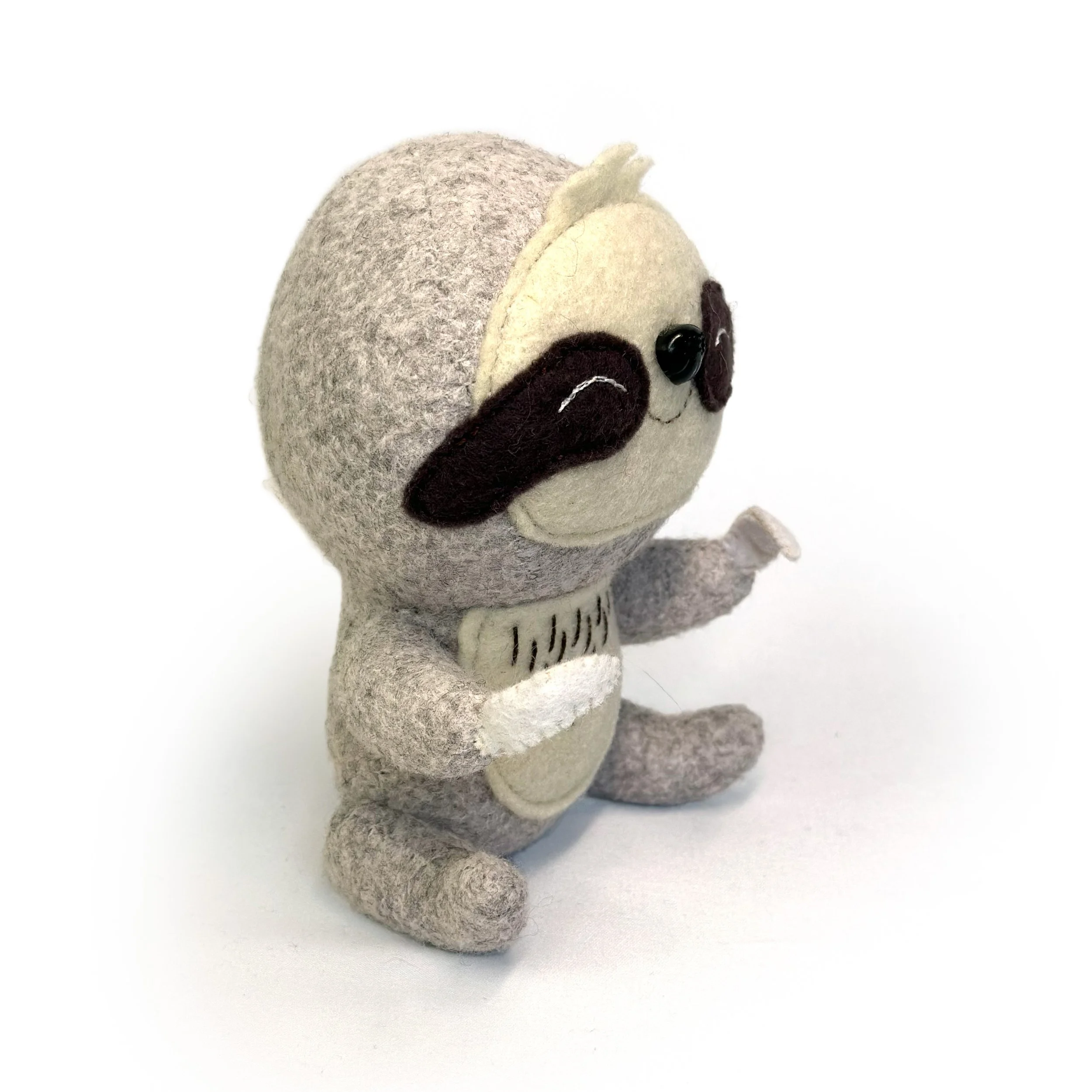 GraySloth_Side1.jpg