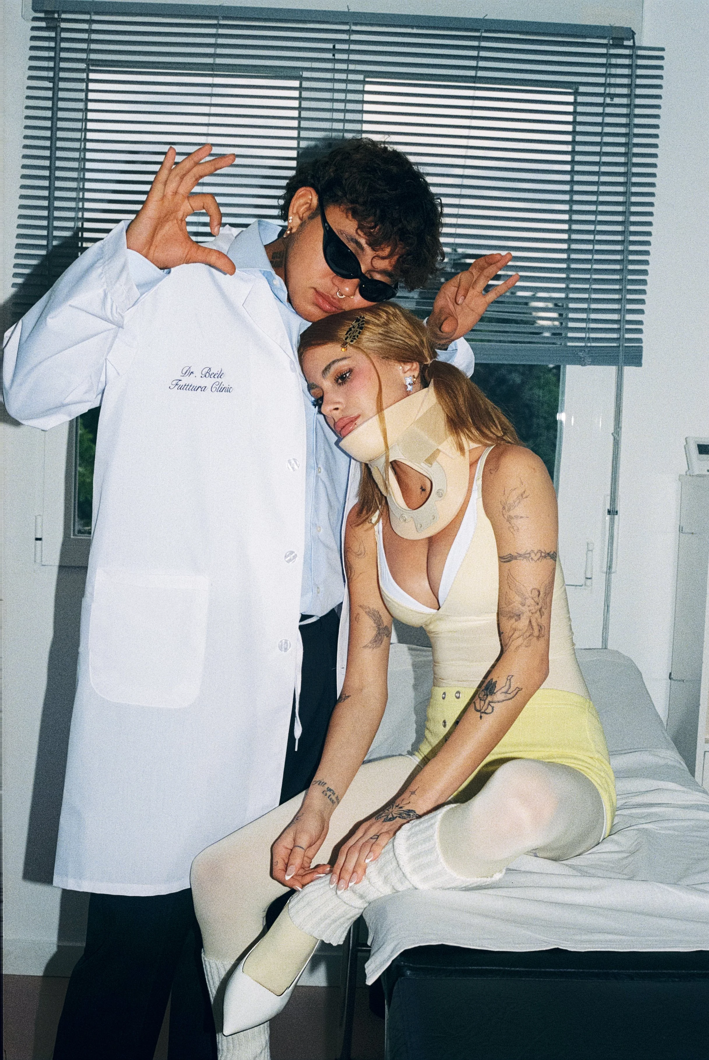 Tini ft Beelé - Universidad