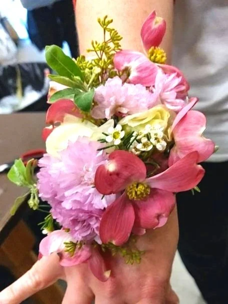 wrist%2Bcorsage.jpg
