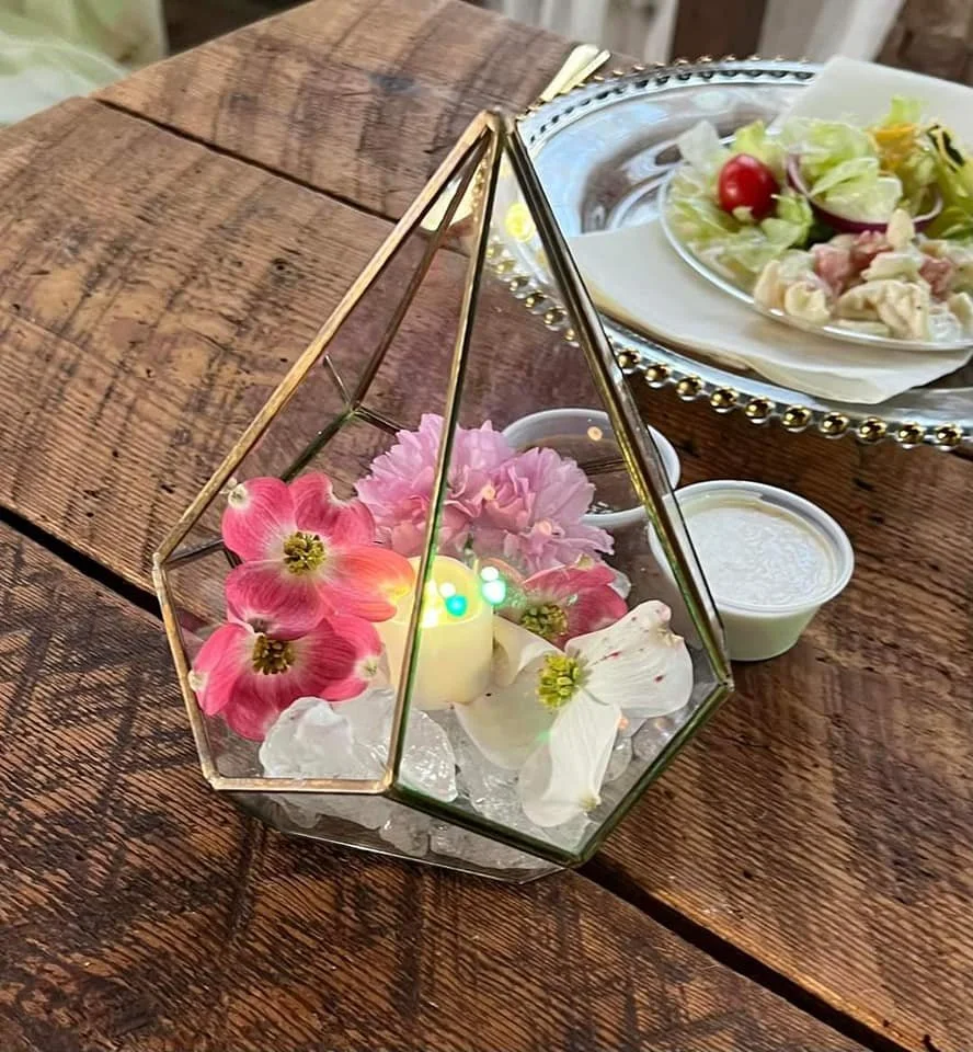 dogwood in glass.jpg