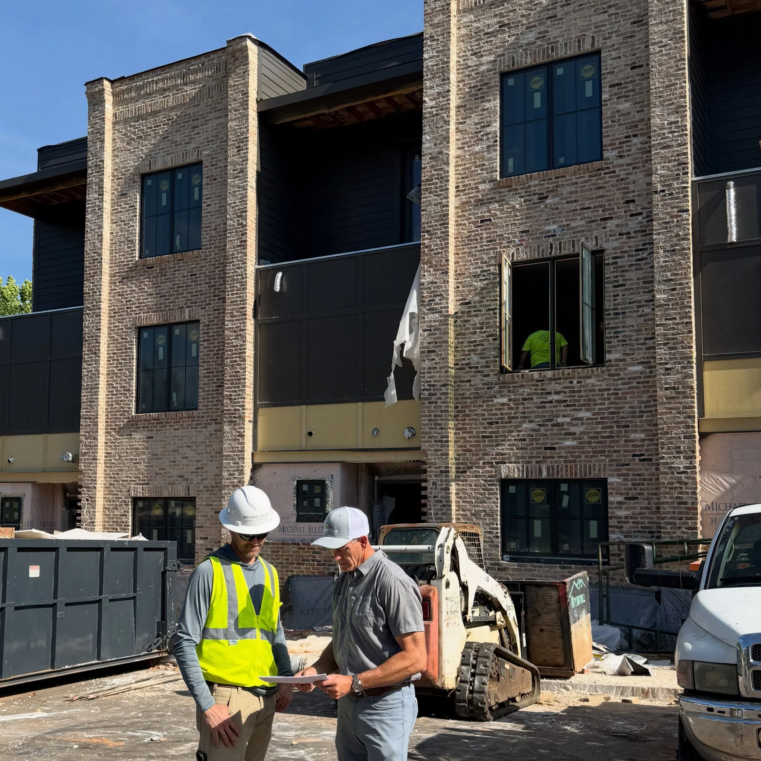 Weekend worksite views at @vintageeastauburn 

The Townhomes at Vintage East are selling now, and will be ready for move in this fall! Contact us for more info! 

Exclusively sold by: @jl.real.estate.group / @jloauburn
