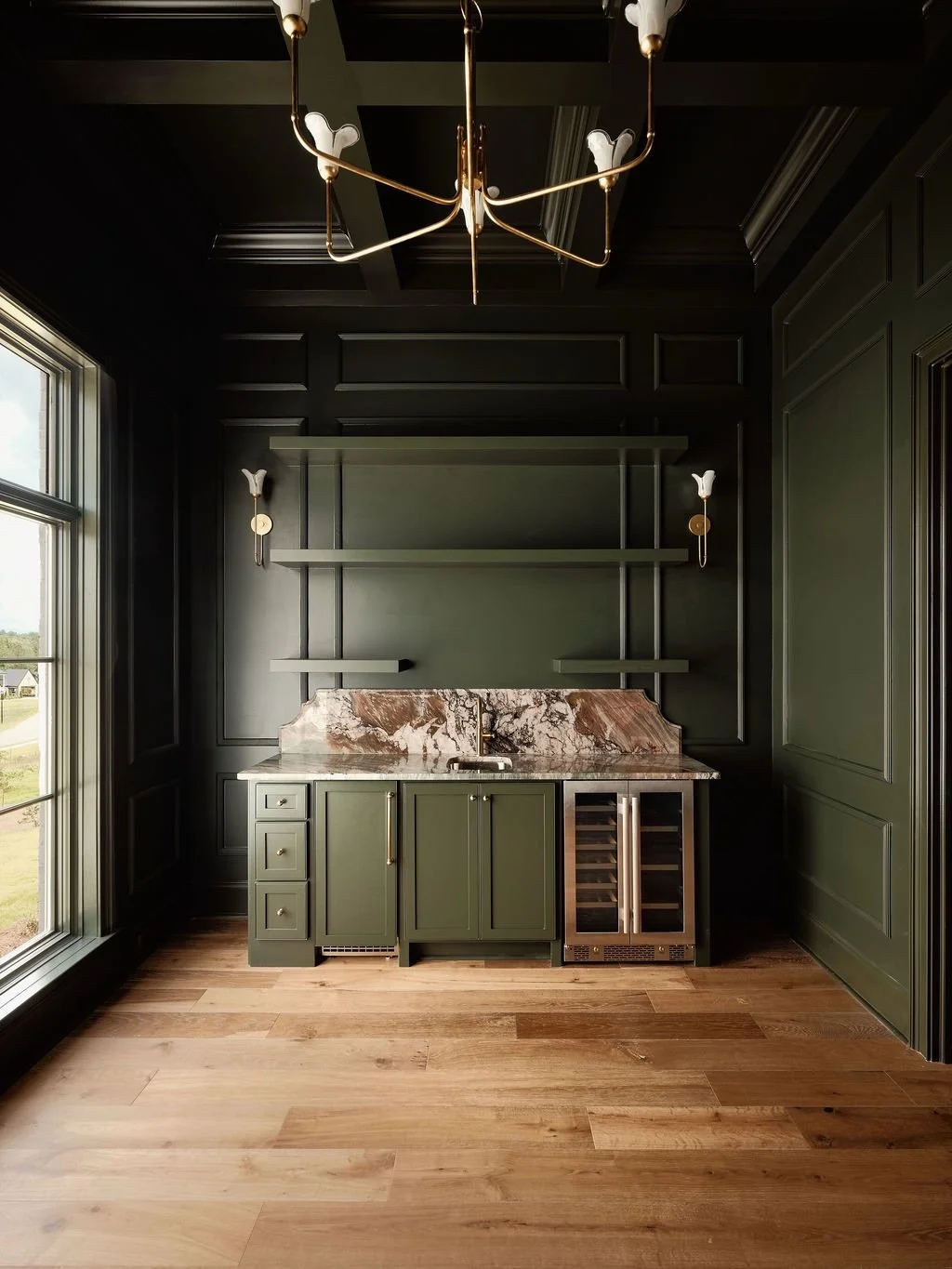 Every home deserves a space that makes you say &ldquo;wow&rdquo;

Photography by: @dustinadamsphoto