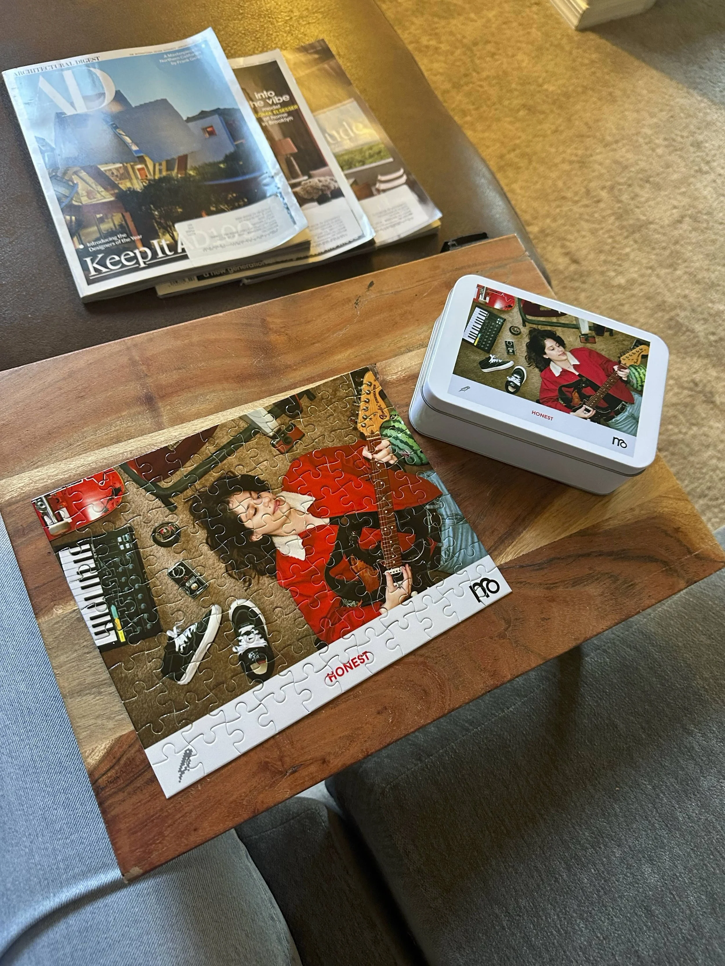 "Honest" Jigsaw Puzzle with Tin