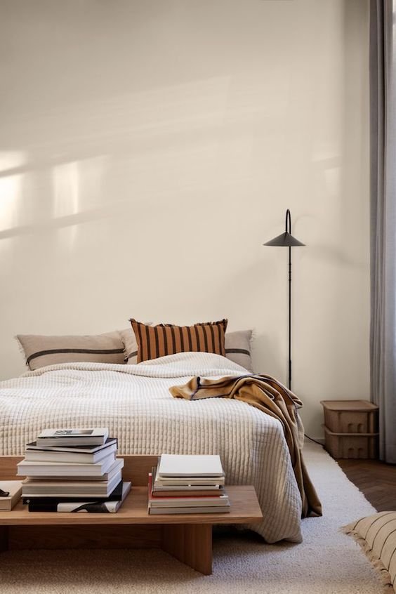 Contemporary Bedroom Design.jpg
