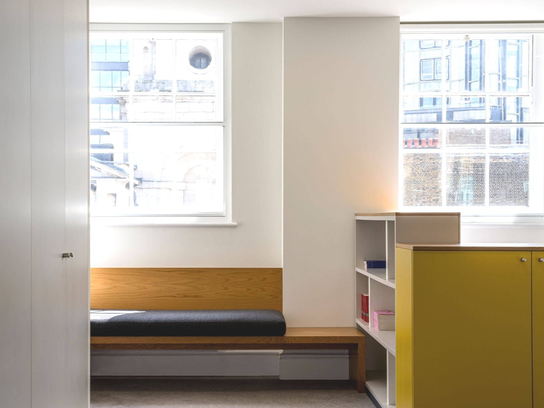 london-workplace-reception-bespoke-furniture.jpg