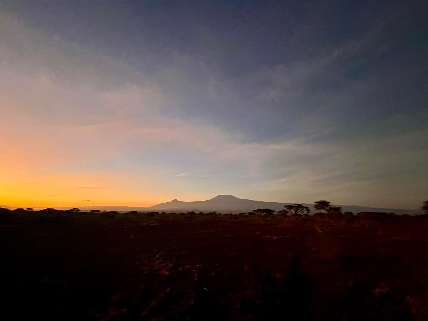 Good morning agin from Kilimanjaro #africa #kilimanjaro #sunrise #africanadventure
