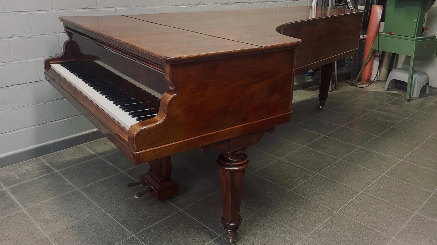 Newcomer at the workshop for restoration: Erard grand from 1844. Cuban mahogany, straight strung, fausse table. One of the earliest pianos I&rsquo;ll be working on!