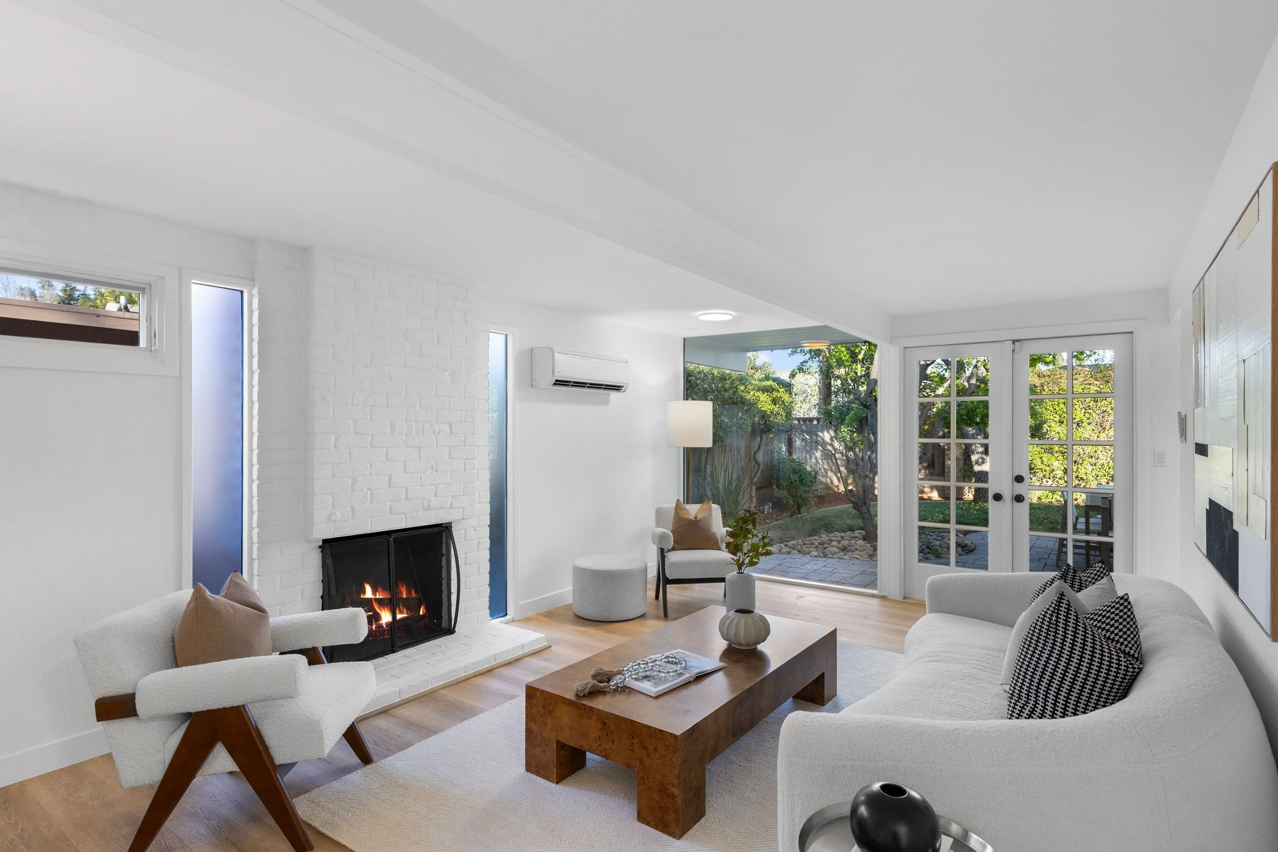 A Light-Filled Mid-Century Modern Eichler in Sunnyvale’s Fairwood Tract