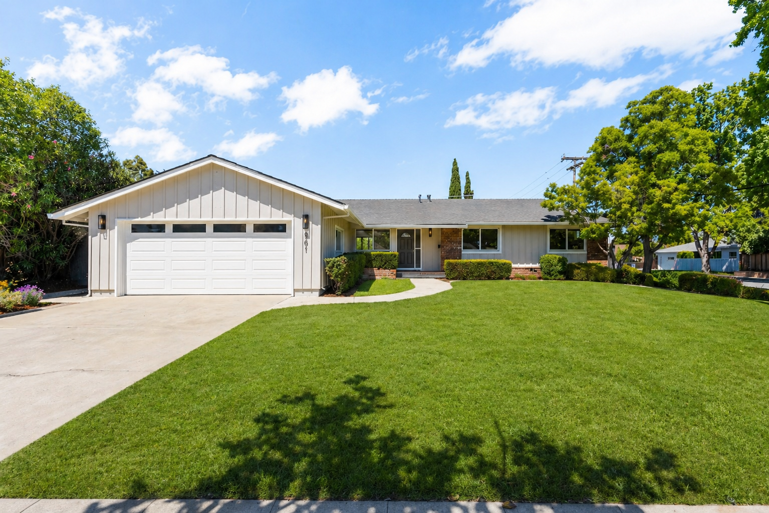 861 Bremerton Drive, Sunnyvale / Boyenga Team Featured Listing