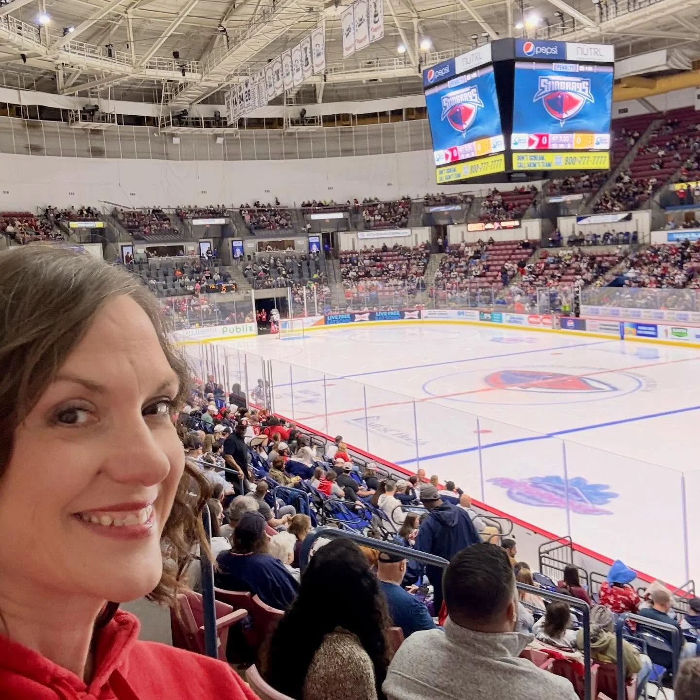 Supporting my hubby on Opening Night! Let&rsquo;s go, Rays!

#stingrays #letsgorays #stingrayshockey #hockey