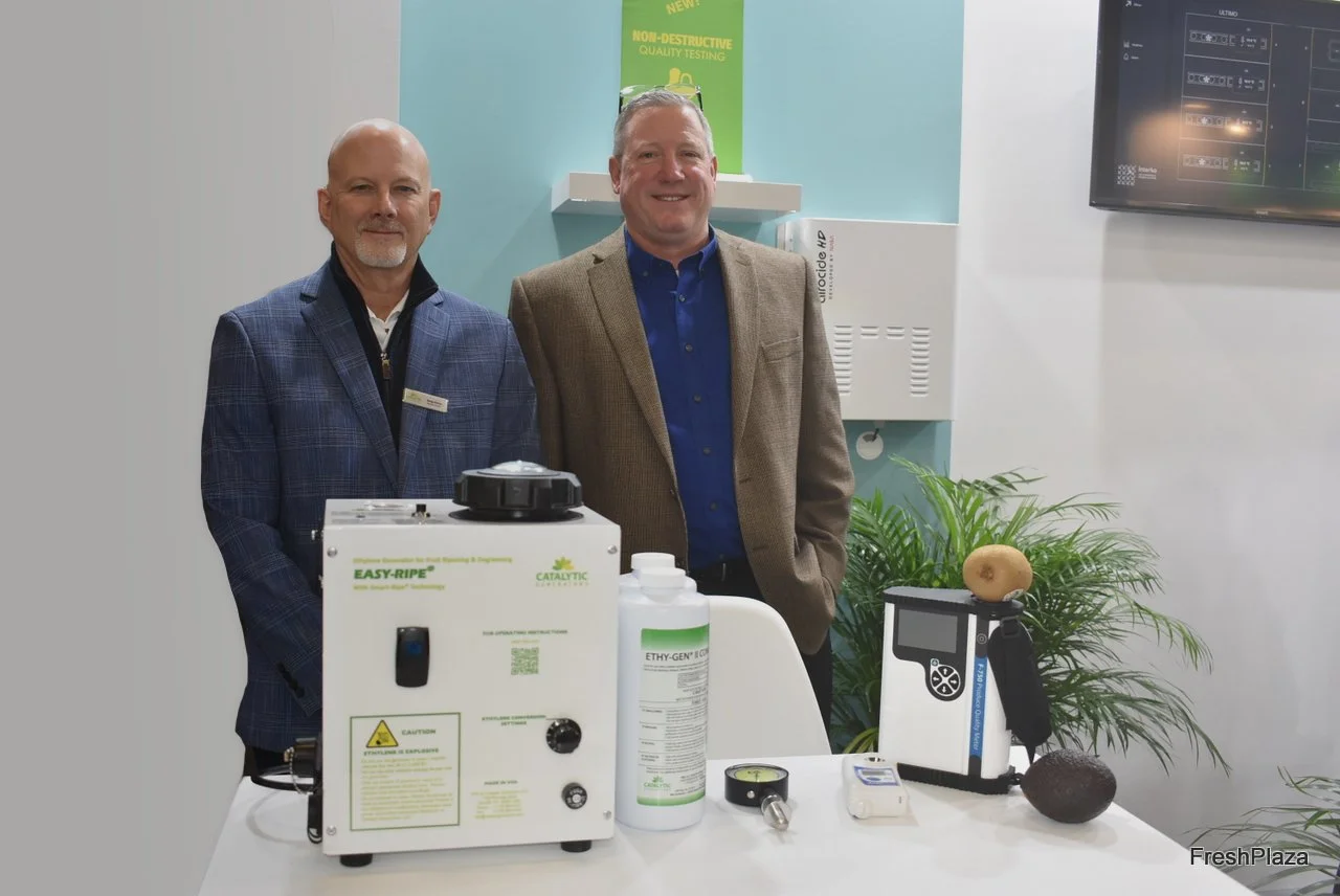 Catalytic Generators revient à l'attraction des fruits avec des solutions de mûrissement éprouvées : Simplifier l'éthylène