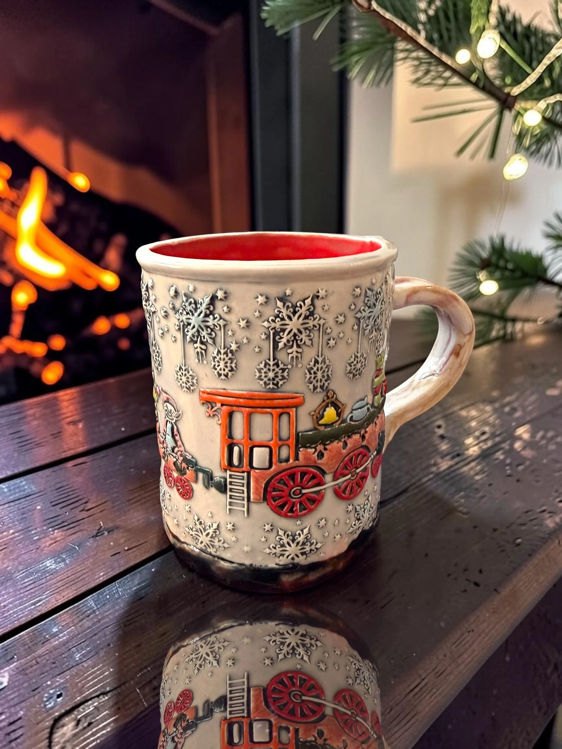 christmastrainred3.JPG