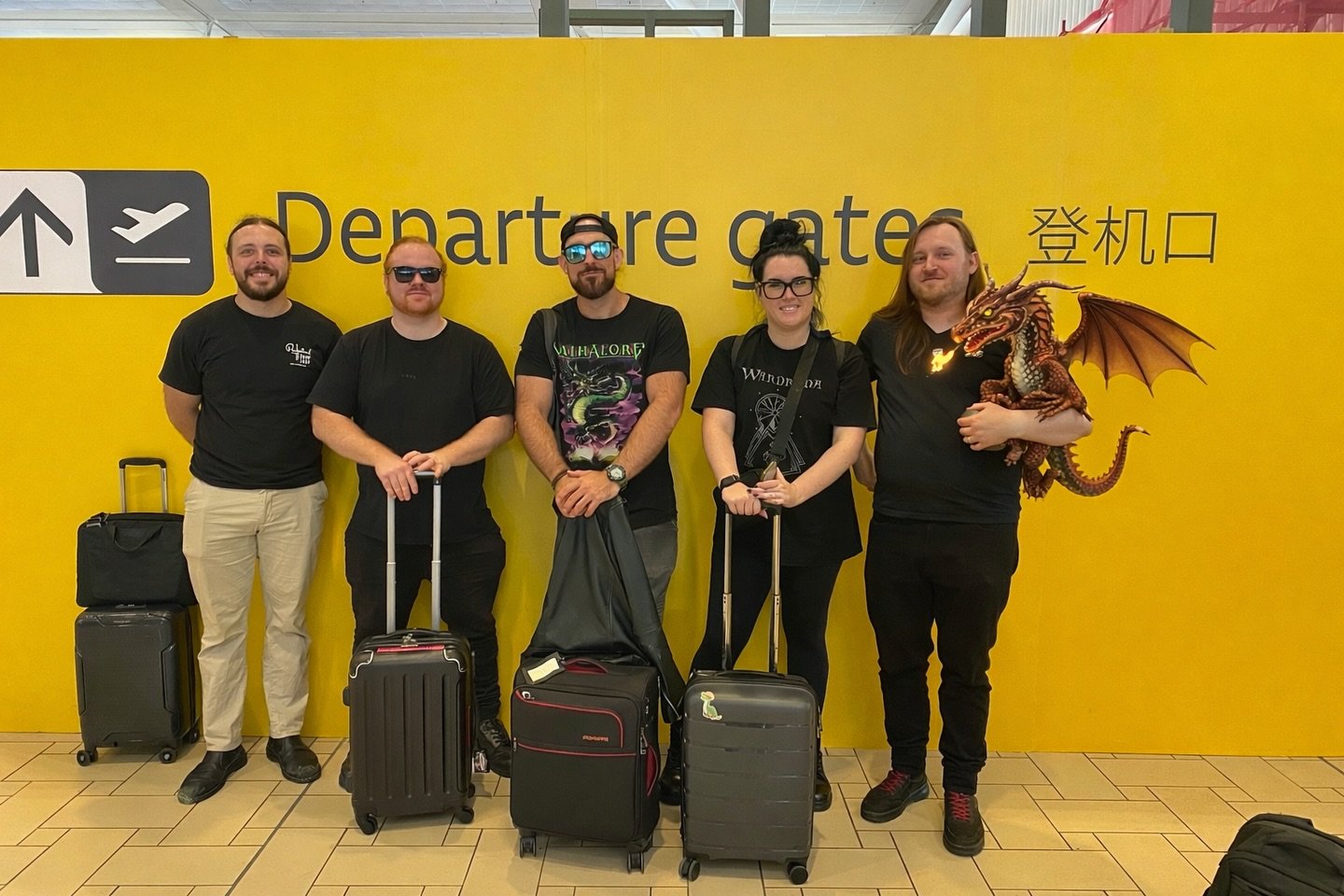 FIRST TIME HEADING TO CHINA! 🇨🇳🔥

Valhalore is officially on the road and travelling to China for the first time ever. New lands and new adventures await!

Shanghai tomorrow with Elvenking (@elvenking.official )! 🐉

#valhalore #elvenking #china #