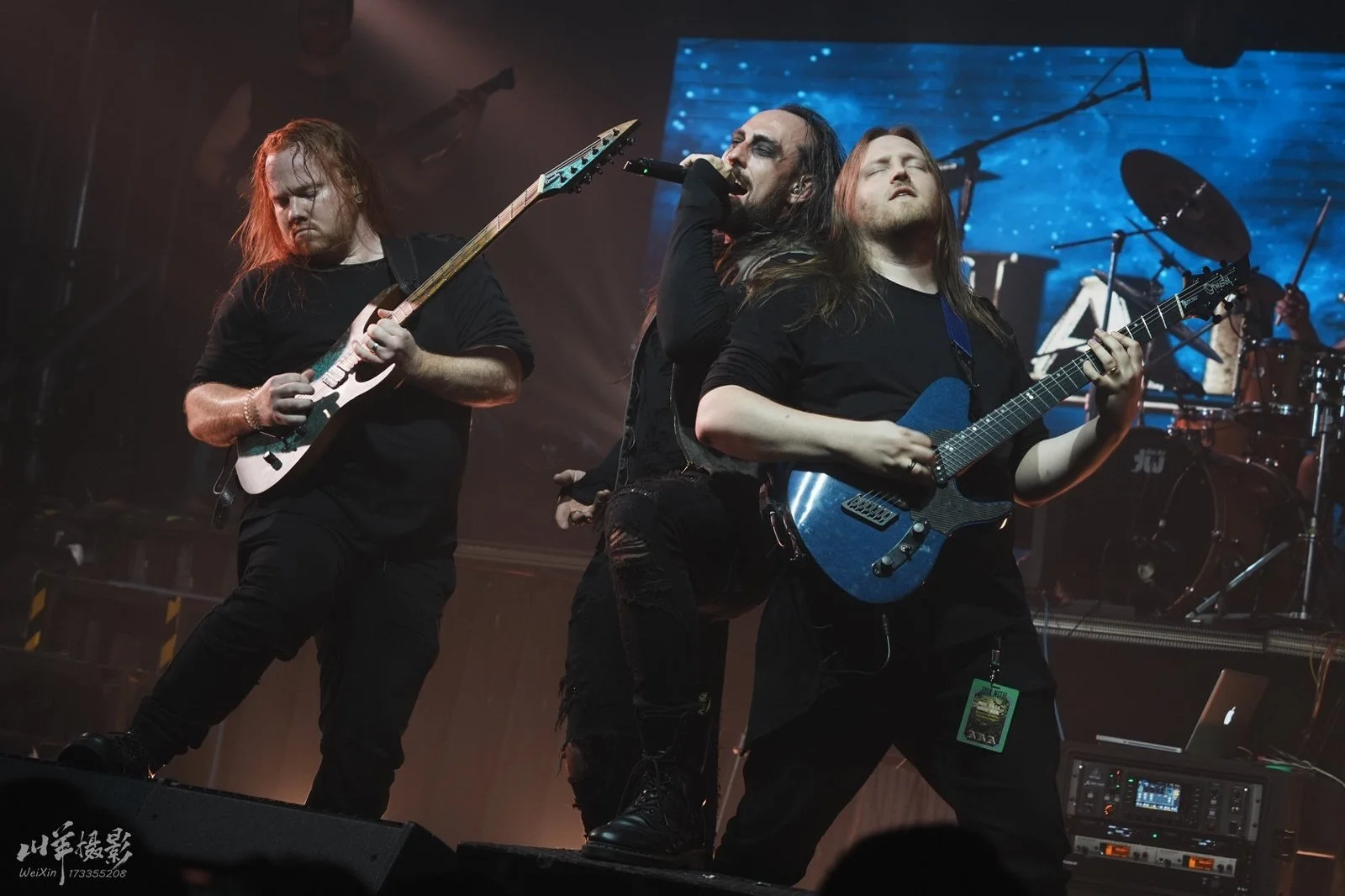 𝓐𝓼𝓬𝓮𝓷𝓭𝓲𝓷𝓰 ✨ 
Live at Omni Space, Beijing
15/03/26

📸 - WeiXin

#valhalore #beyondthestars #tour #asiantour #folkmetal