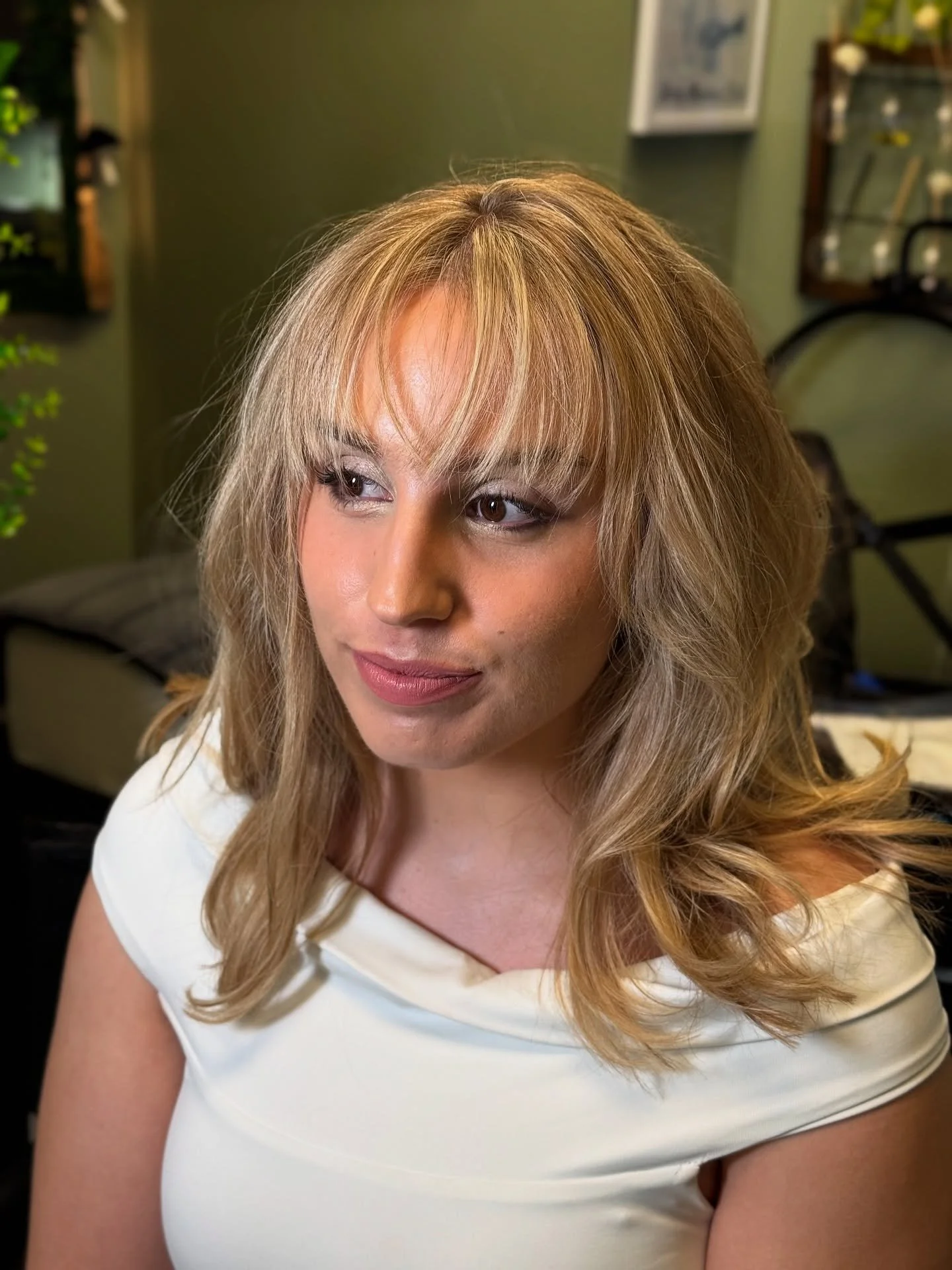 Still yearning over this angel glam (and the model too) 😮&zwj;💨✨🪽

@themichiganbeautician 

September Bookings Open | Links in Bio 🔗 

#themichiganbeautician #livonia #michigan #licensedesthetician #angelmakeup #bridalmakeup #weddingmakeupartist