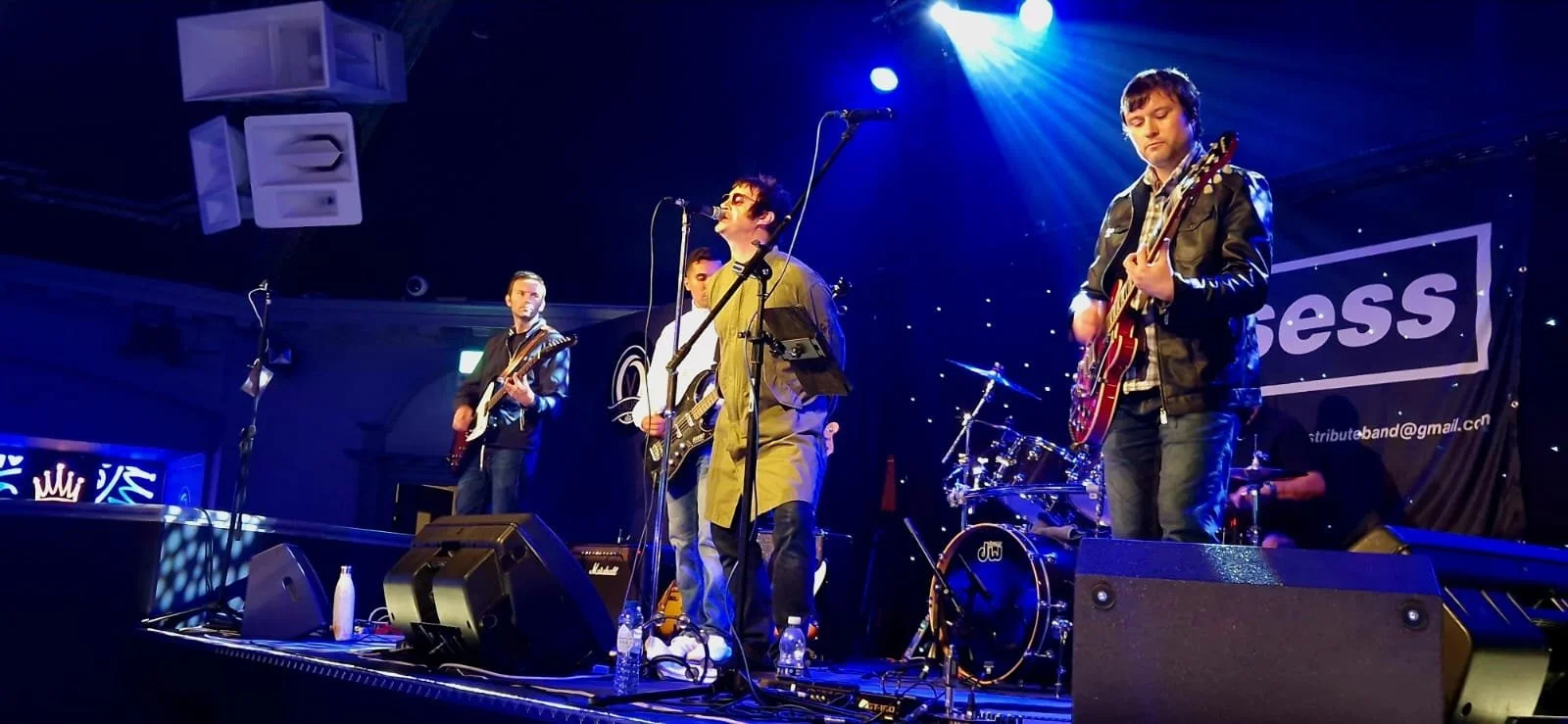 Oasees - An Oasis Tribute Band