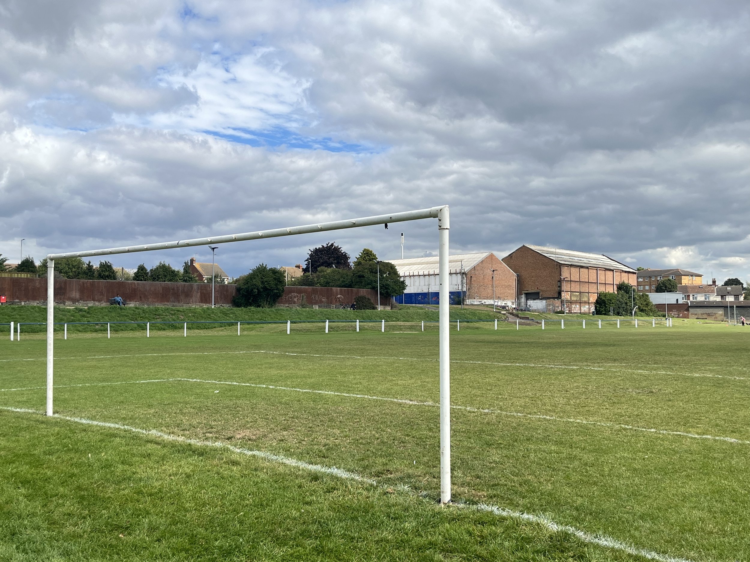 The 61 FC, Luton