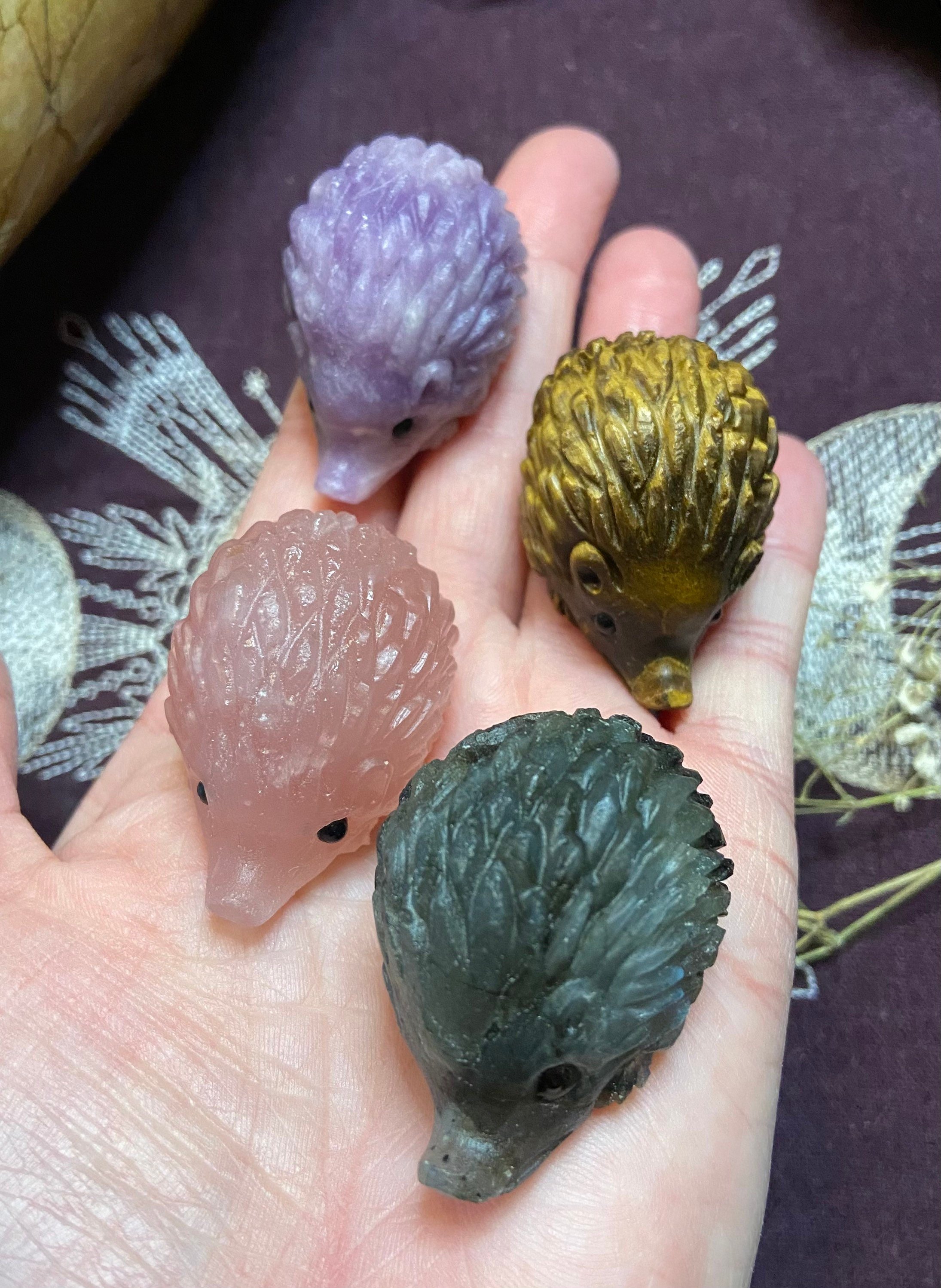 https://i.etsystatic.com/31066806/r/il/aa4b4b/3611503518/il_fullxfull.3611503518_j85v.jpg