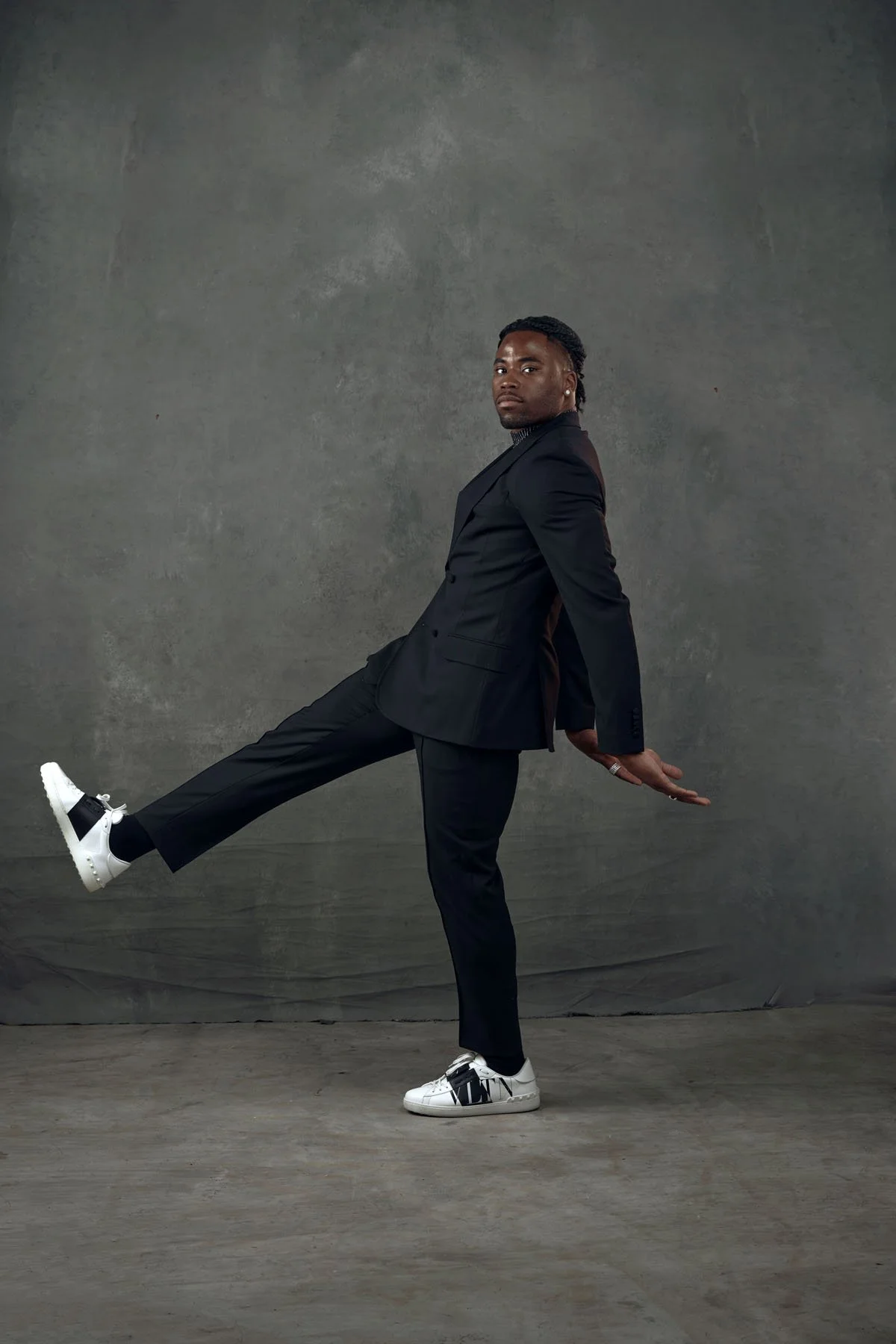 Kenny+Moore+colts+Nfl+jay+goldz+photo+portrait+professional+commercial+photography+indiana+headshot+photographer+lifestyle+campaign+production-indianapolis+photography+editorial+marketing+photographer1 (4).jpg