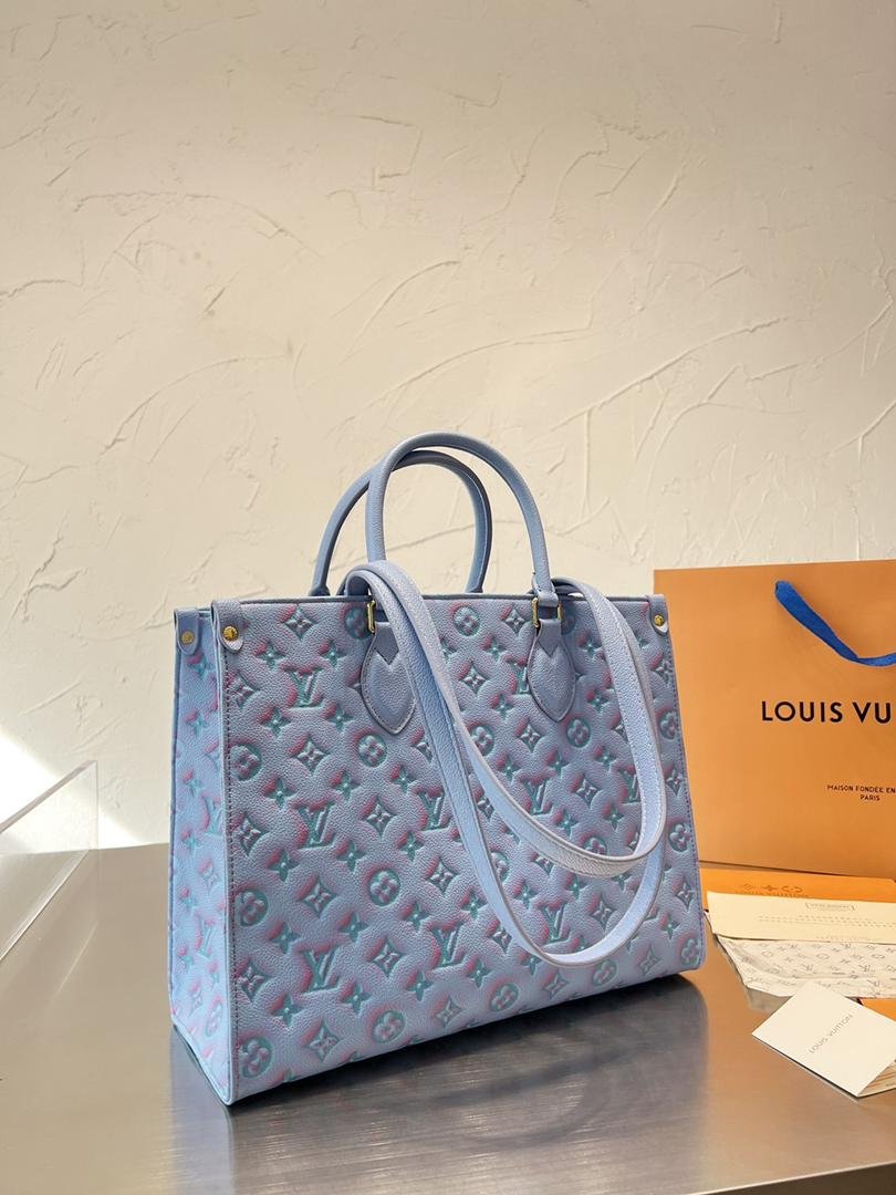 Louis Vuitton ONTHEGO MM Sunset Pastel Tote Beige Khaki Giant Flowr  Monogram Bag