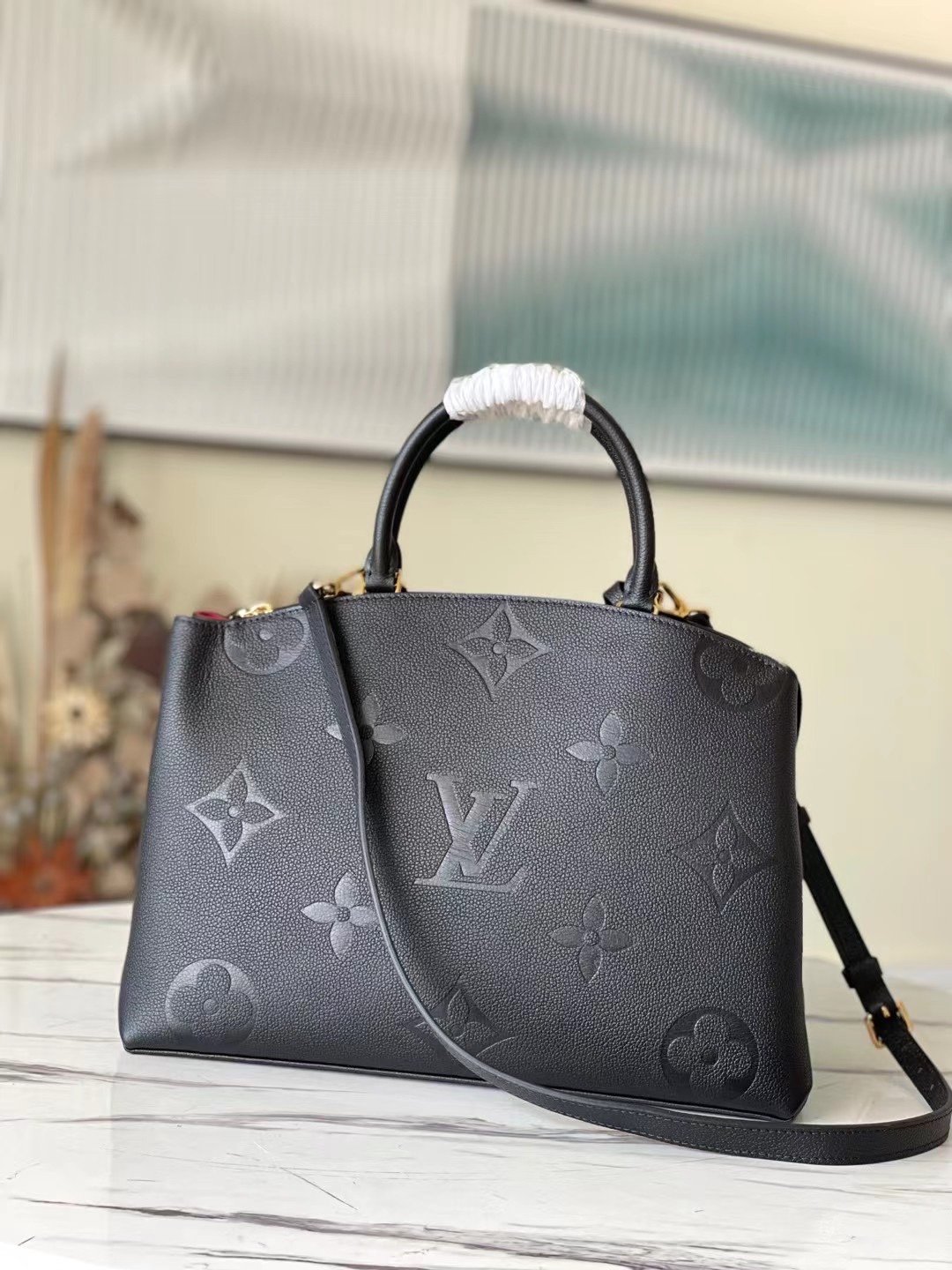 LV Montaigne MM-PRE ORDER