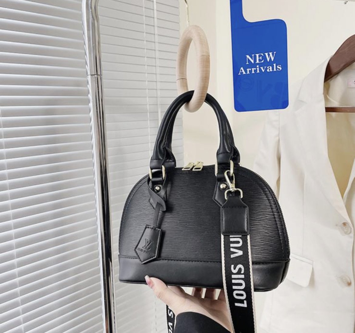 LV Epi Alma BB Black-ON HAND