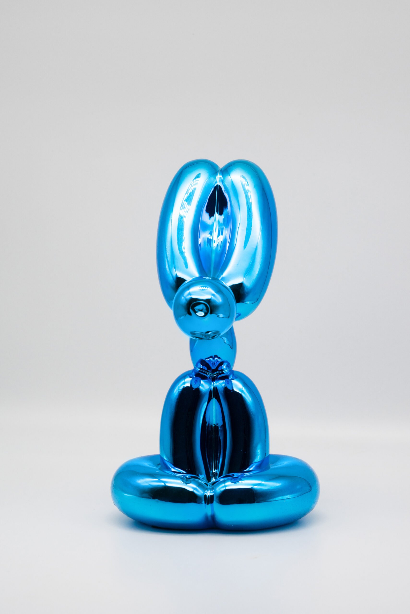 Sitting-rabbit-blue-01-scaled.jpg