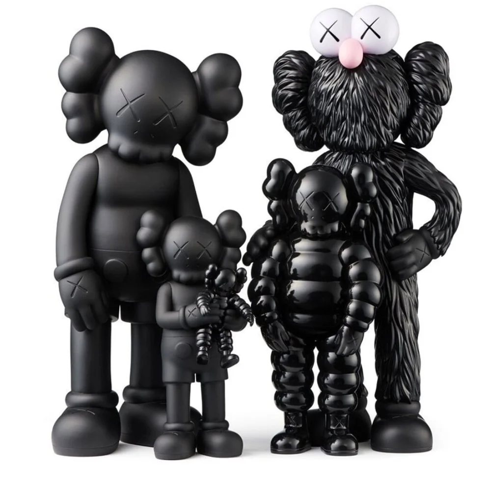 kaws-family-set-black-1.jpg? 