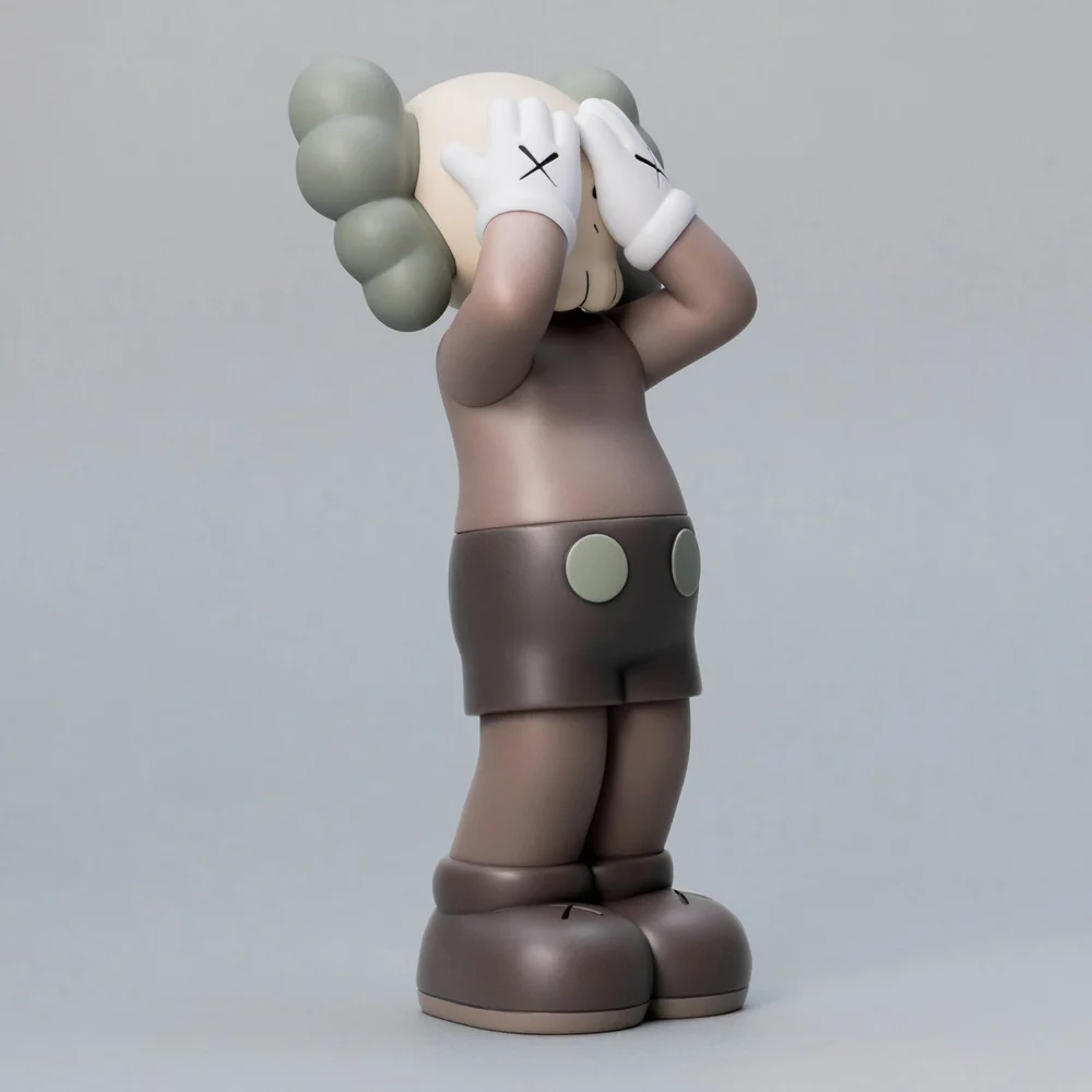 Holiday United Kingdom 2021 brown vinyl sculpture by Kaws - Dope  