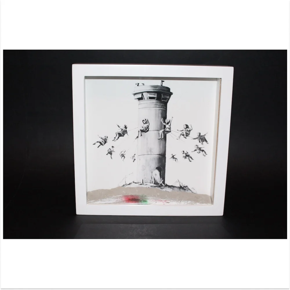 banksy-walled-off-hotel-box- 