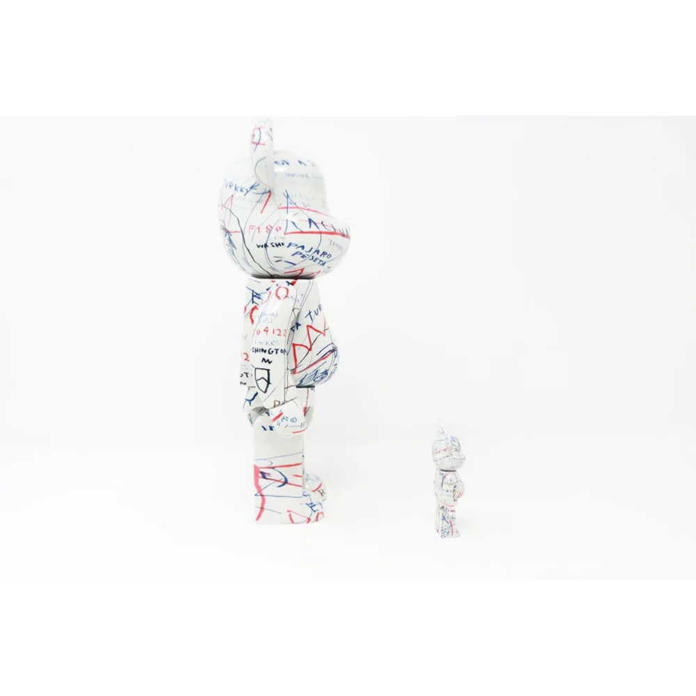 Sculpture “Basquiat V2 white 400% + 100% white” from Be@rbrick 