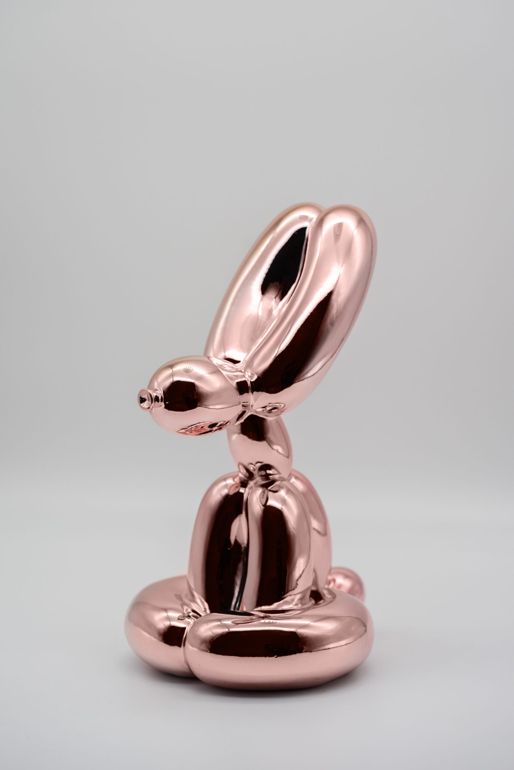 Sitting-rabbit-rose-gold-02-scaled.jpeg