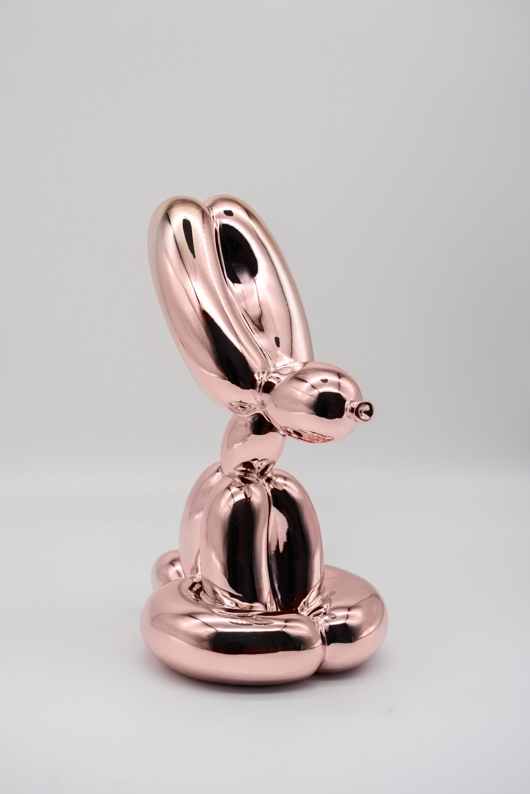 Sitting-rabbit-rose-gold-01-1-scaled.jpeg