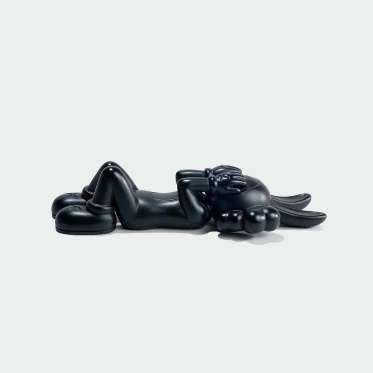 kaws+calm+night+03.jpg