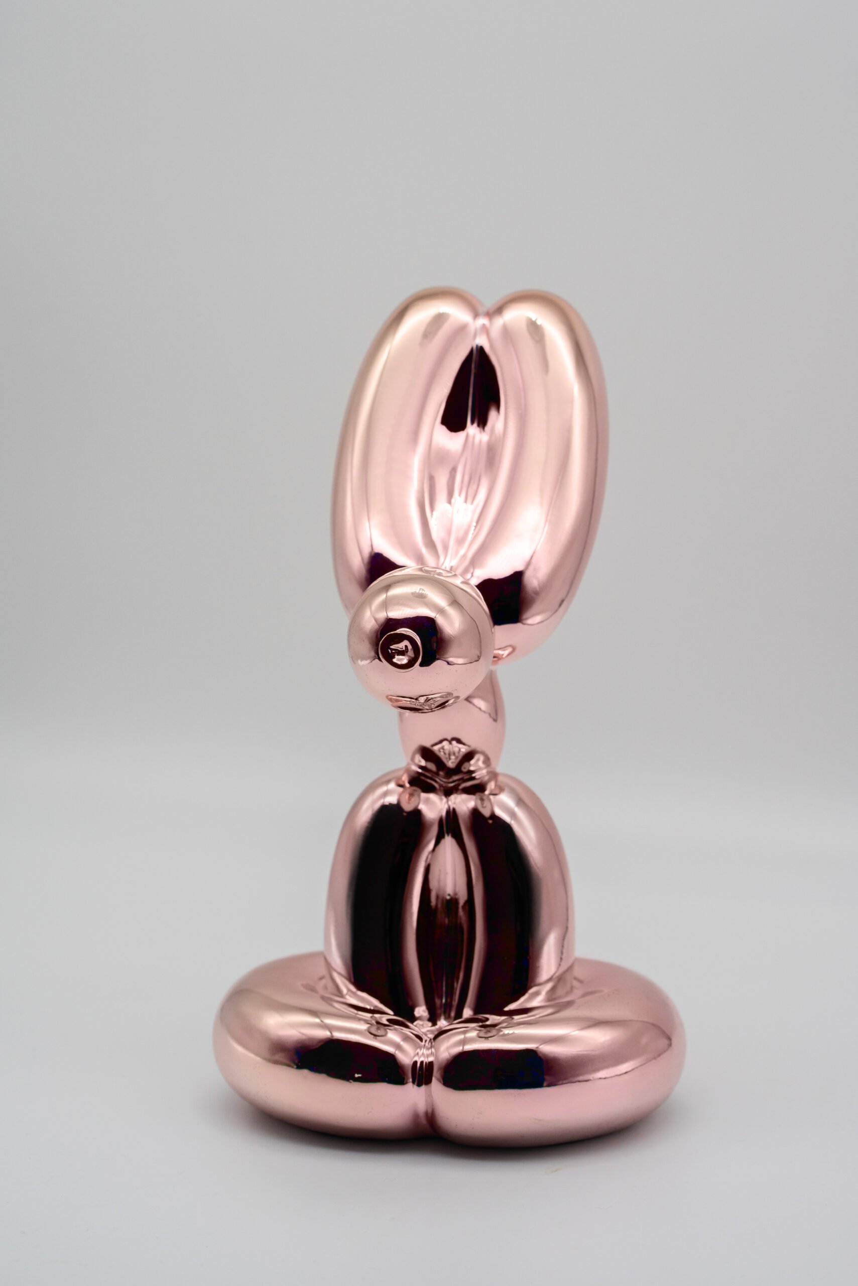 Sitting-rabbit-rose-gold-03-scaled.jpeg