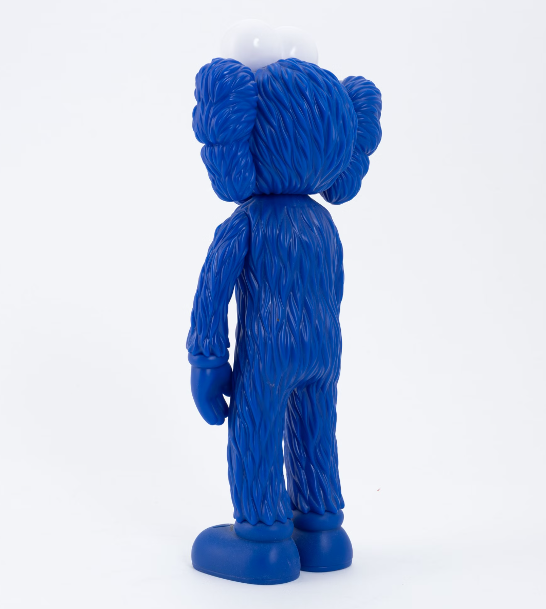 kaws bff kaws blue 05.png