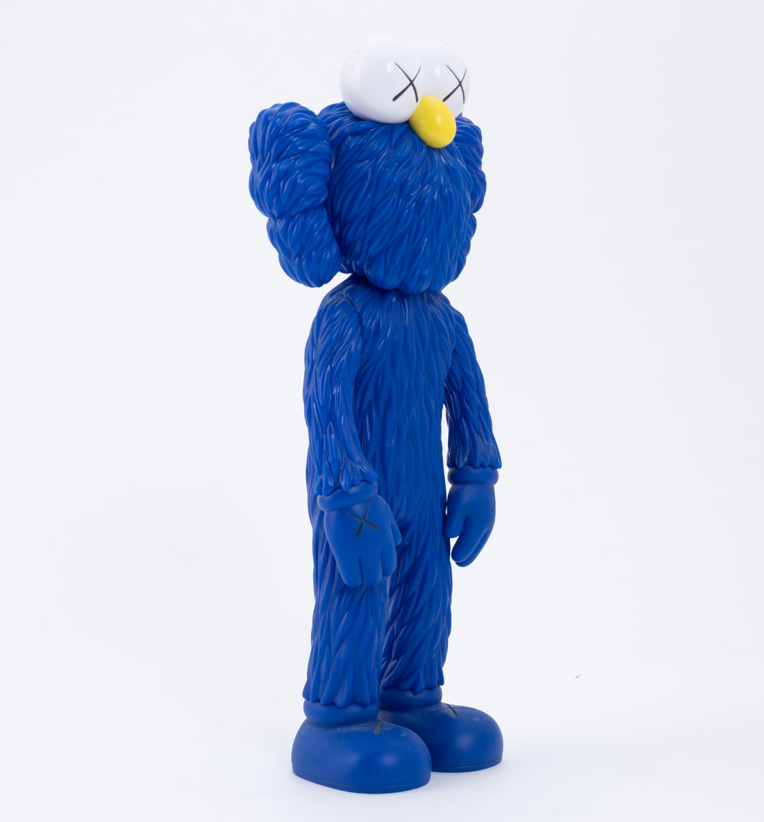 kaws bff kaws blue 03.png