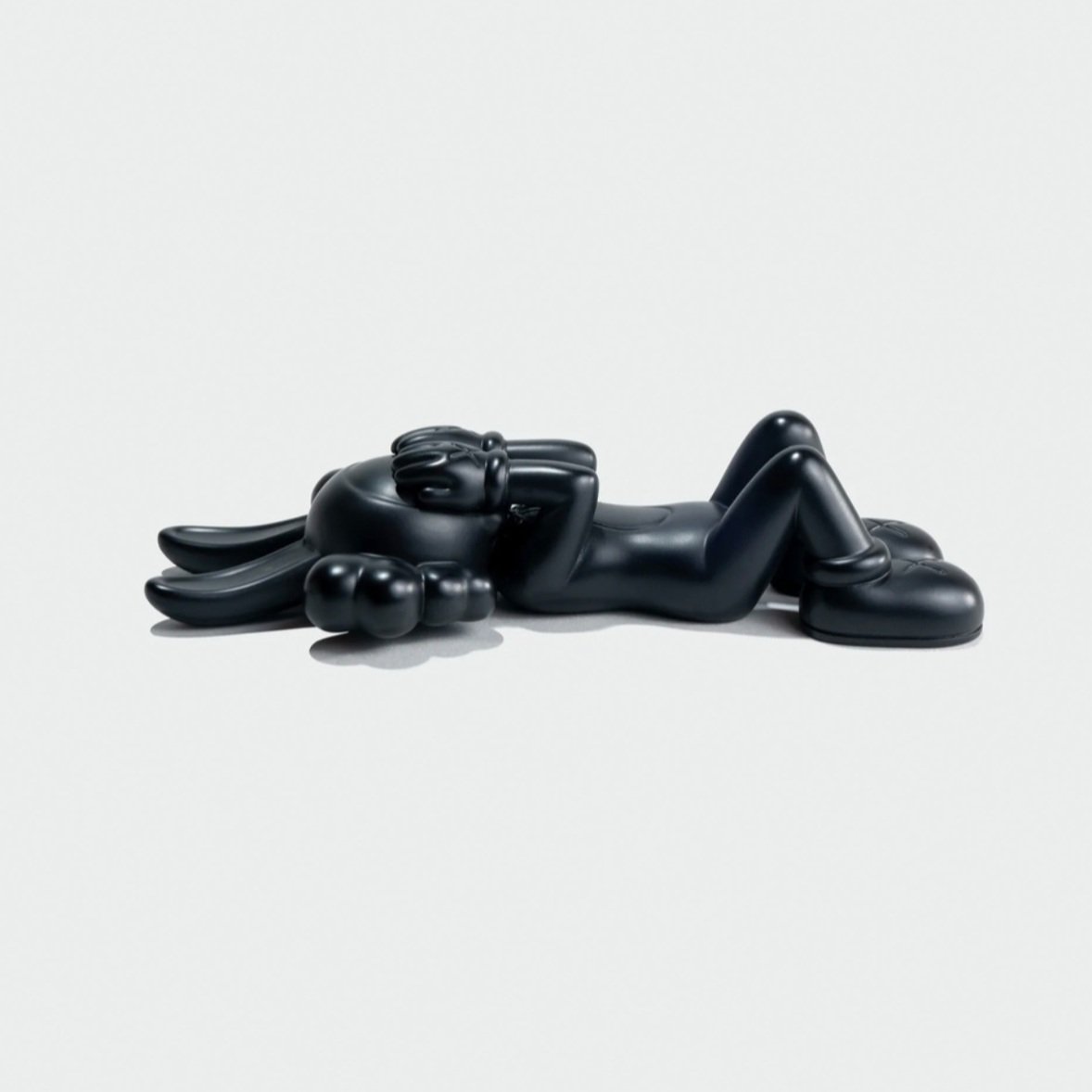 kaws+calm+night+04.jpg