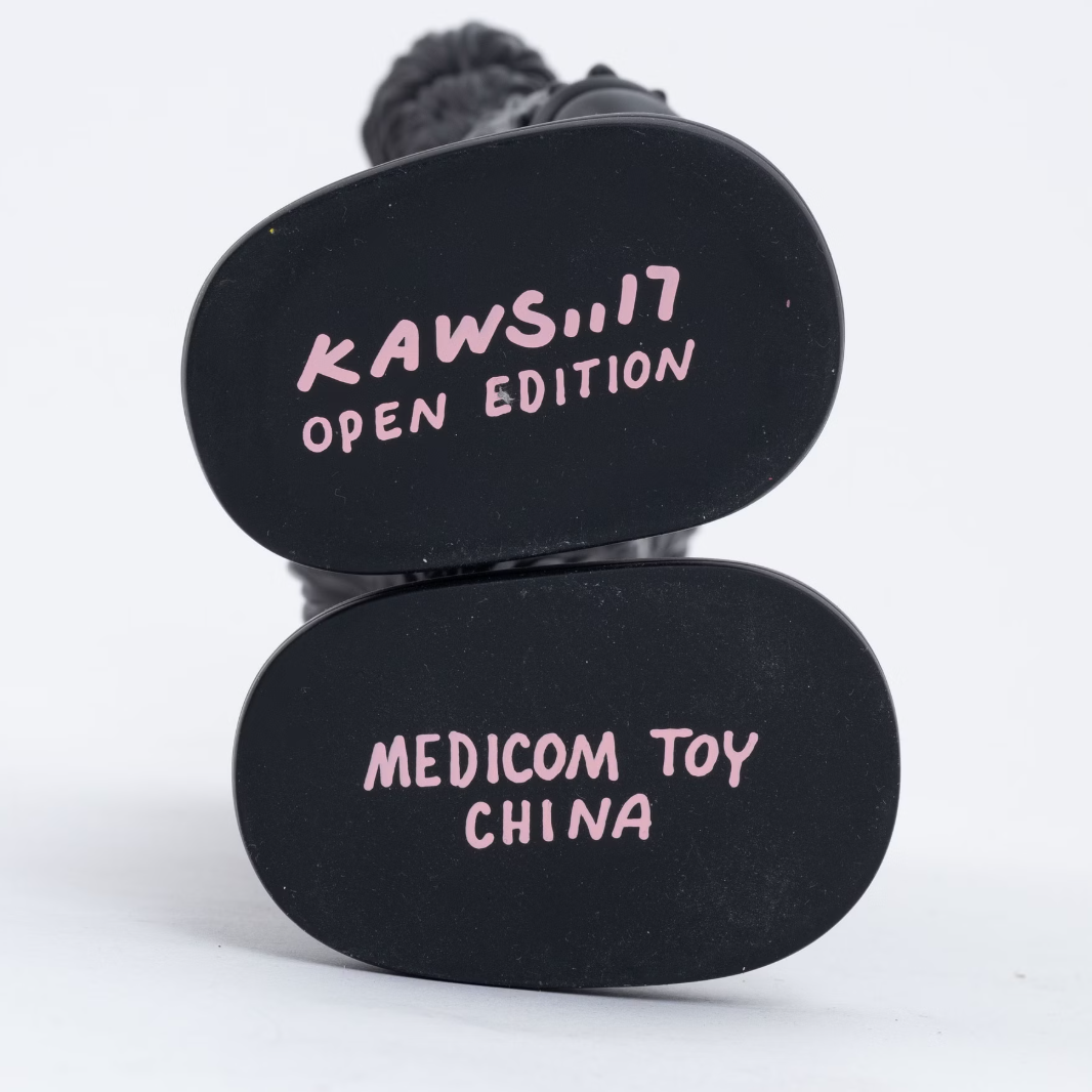 kaws+bff+kaws+black+02.png