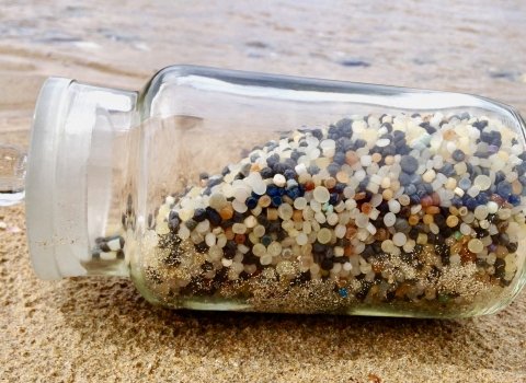 Plastic nurdles ten thousand in a jar Cornish beach (c) Tracey Williams.jpeg