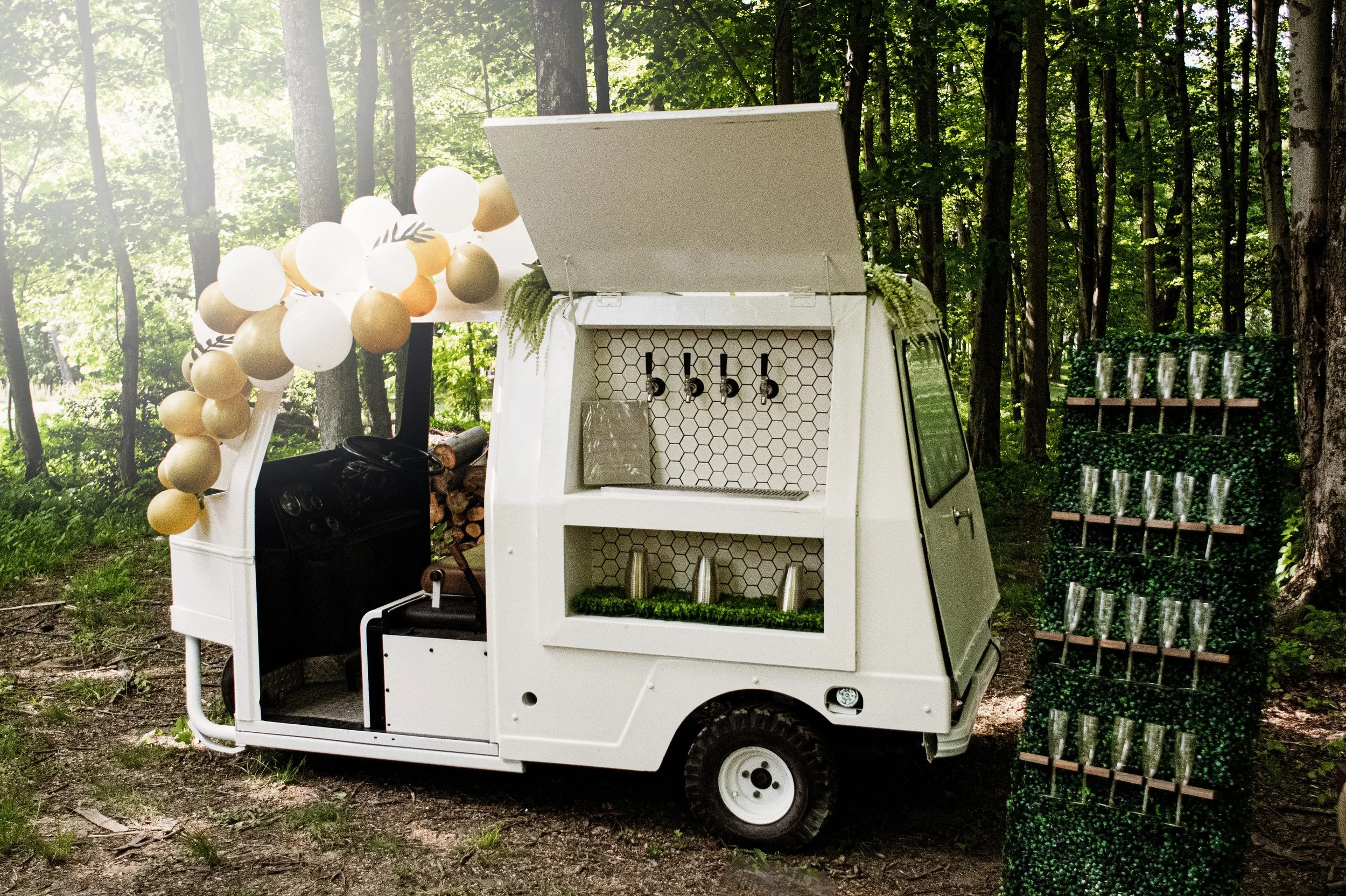 Vino & Vine mobile bar