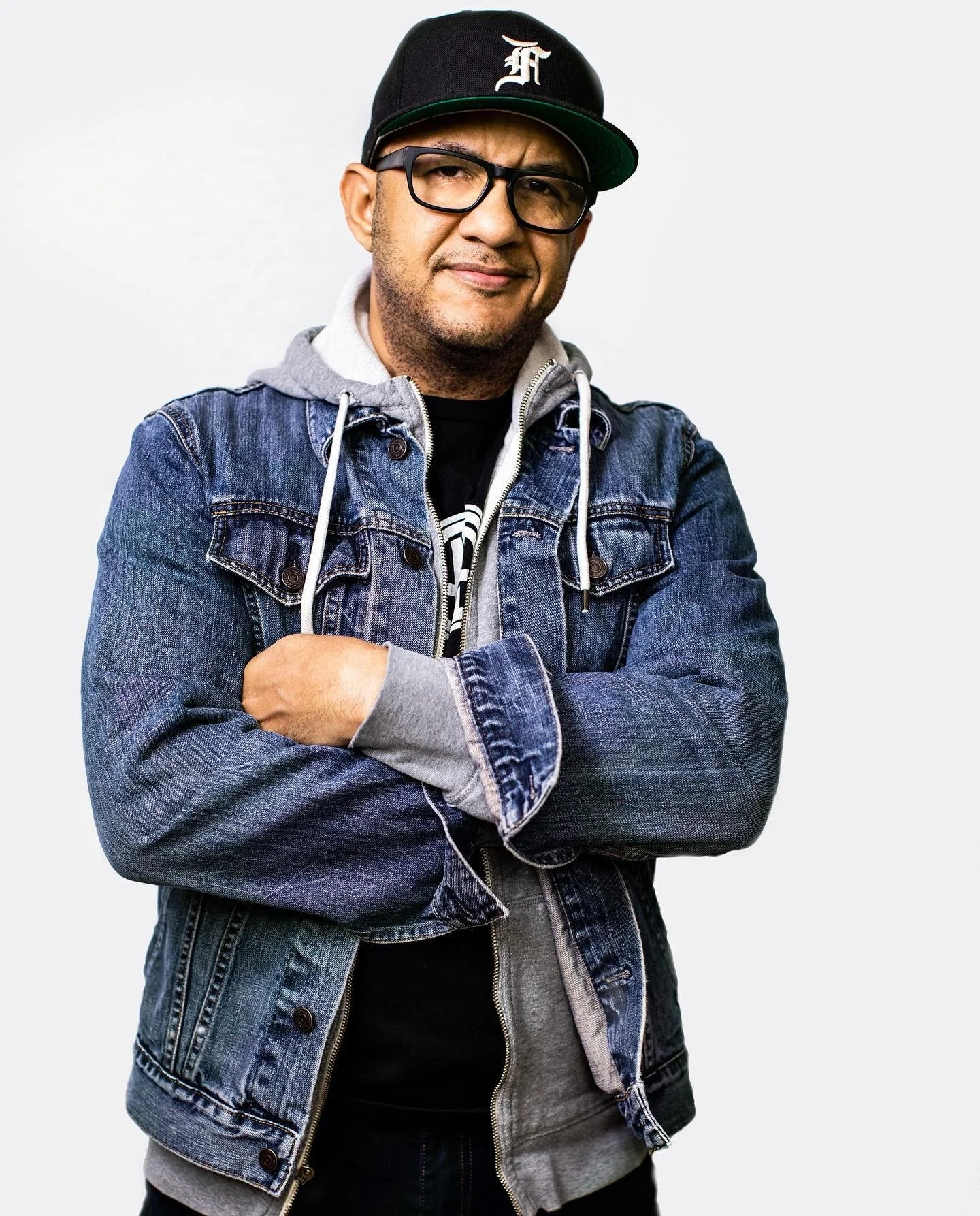 DJ Love  |  Live Music