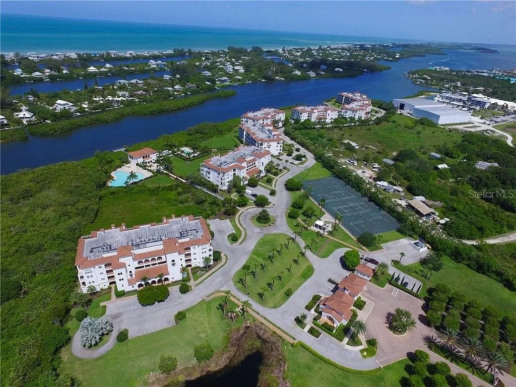 Holliday Group, Sarasota Custom Homes, Sarasota Custom Home Builder, Luxury Home Contractor, Sarasota Local Business, Waterfront Home Builder, New Builds Sarasota, Sarasota Construction Management, Sarasota Restaurant Builder, Downtown Sarasota Busin