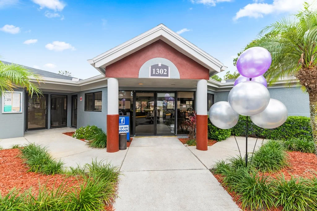 The Palms at Sand Lake