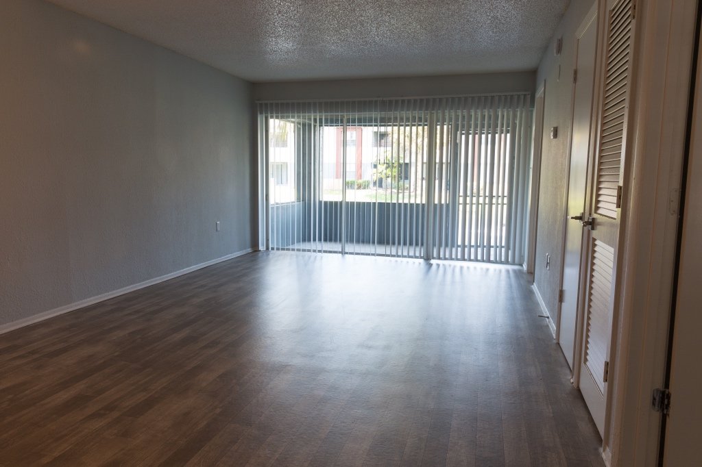 The Palms at Sand Lake