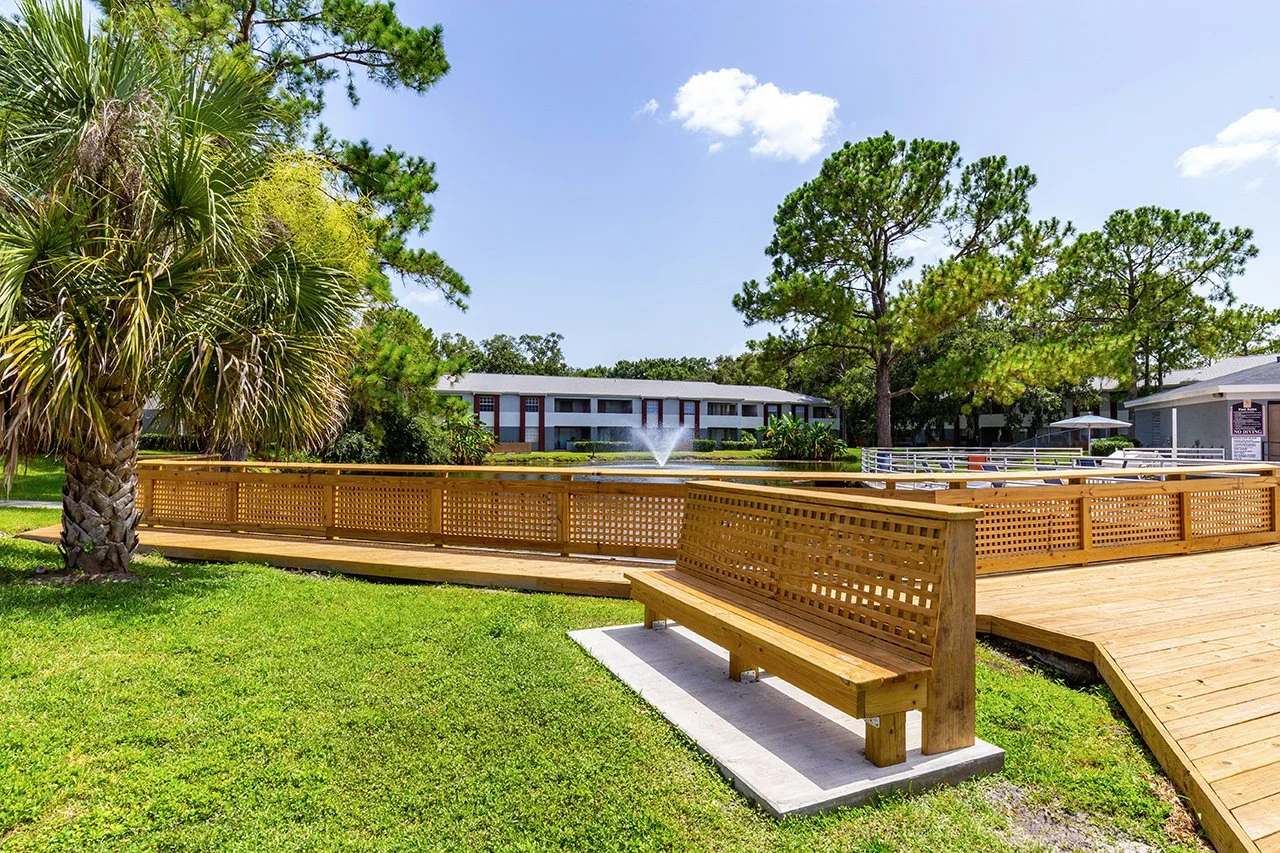 The Palms at Sand Lake